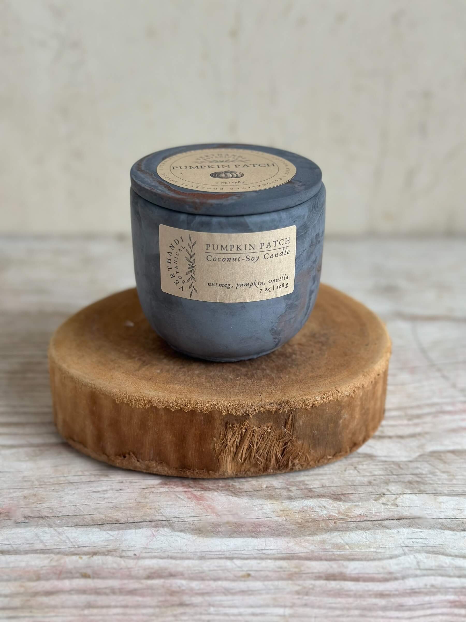 autumn-scented-candles-coconut-soy-wax-essential-oils-concret-jar (2).jpeg