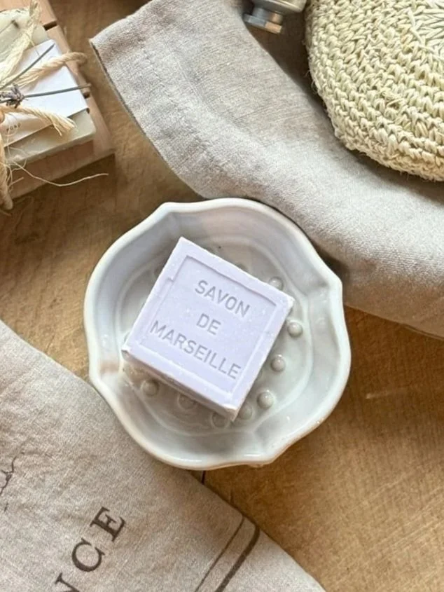 Petite Marseille Cube Soap - Lilac Scent | Senteurs de France