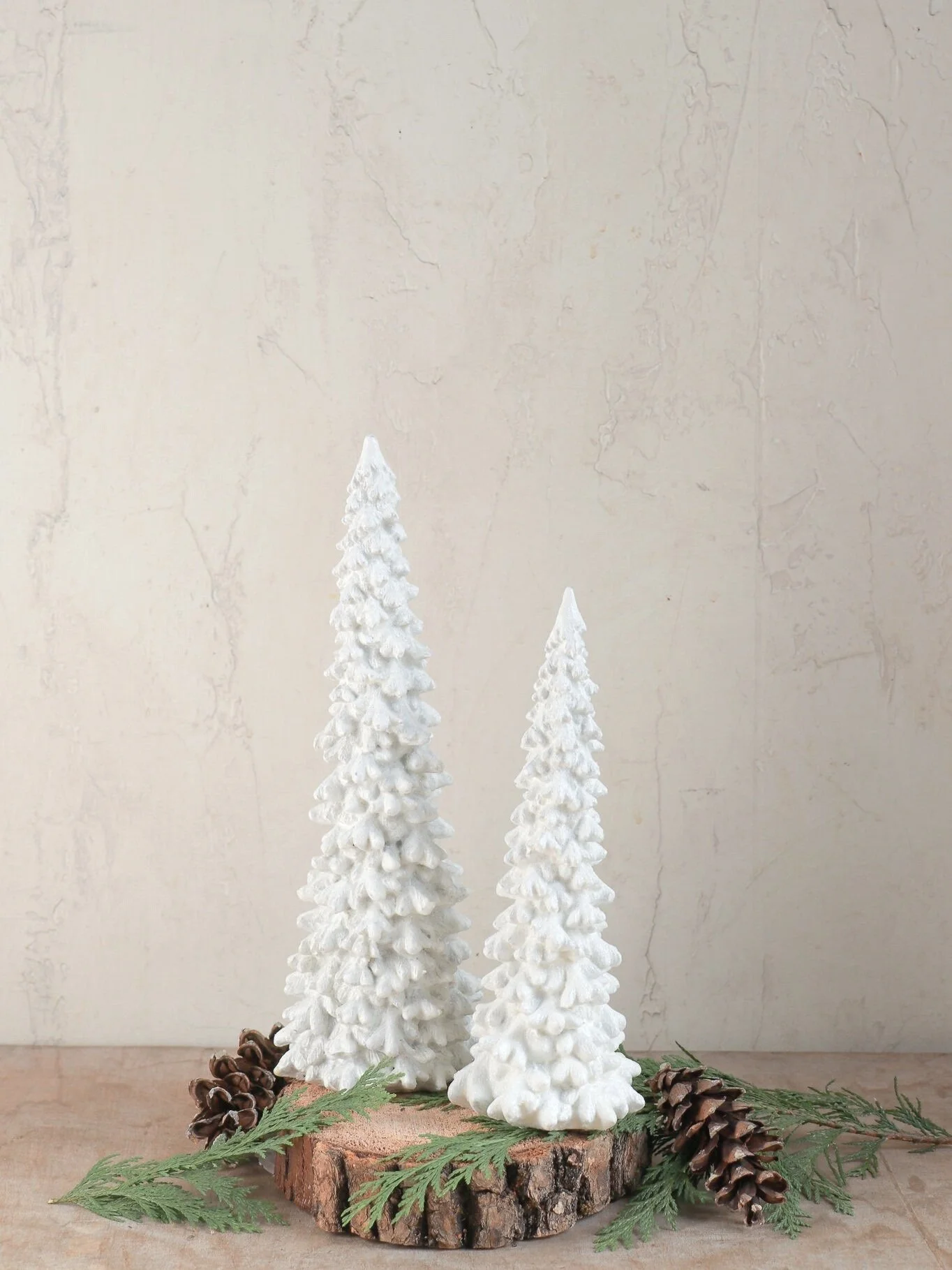 white-glitter-christmas-tree-figurine-snow-holiday-tree-decorations-fleurs-andover%2B%25283%2529.jpg