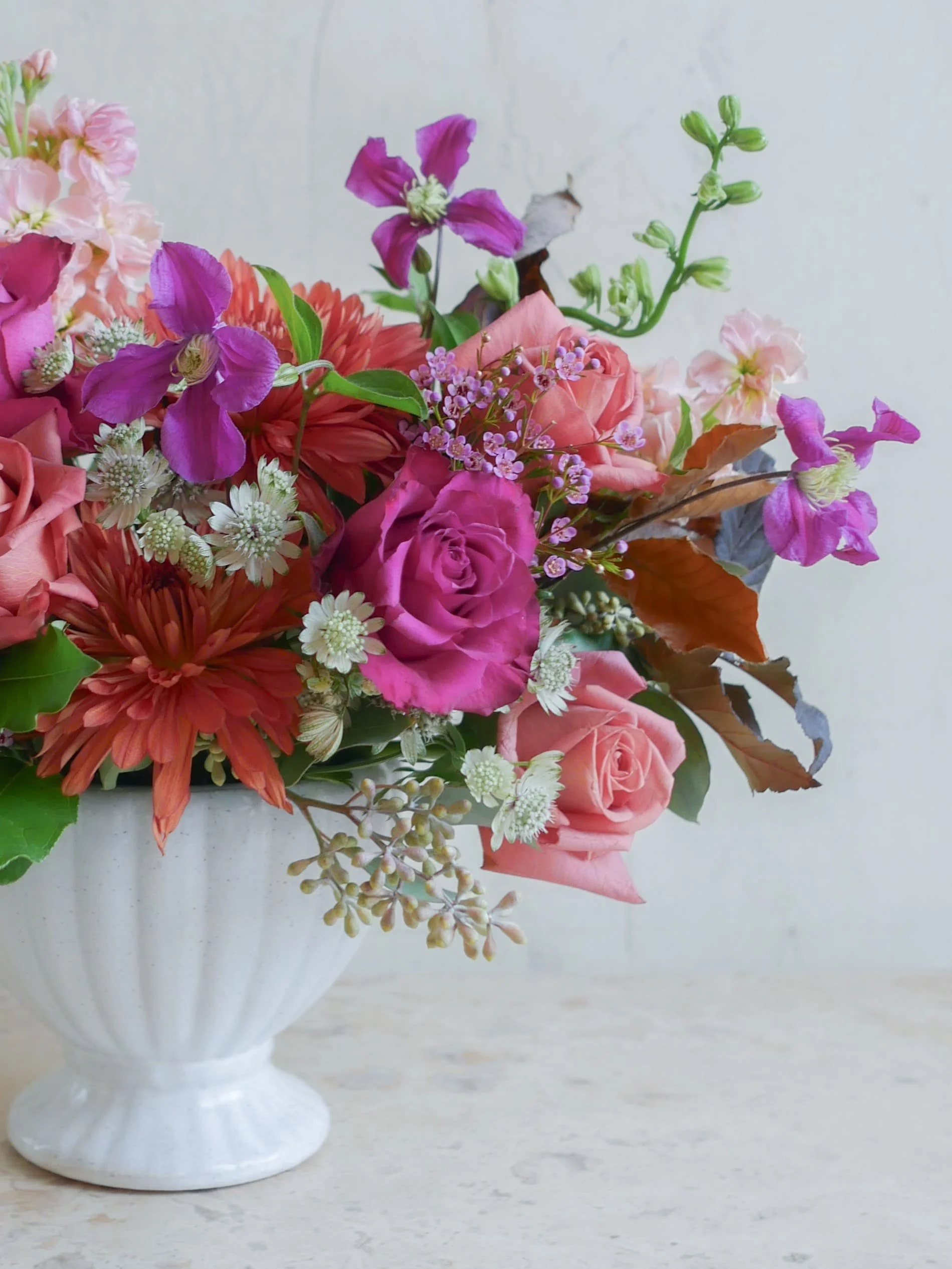 pink-purple-orange-floral-arrangement-3-les-fleurs-andover-florist-heure-magique.jpg