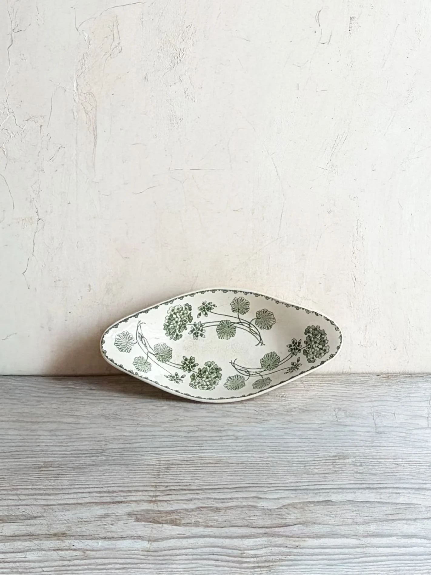 french-ironstone-terre-de-fer-relish-dish (4).jpeg