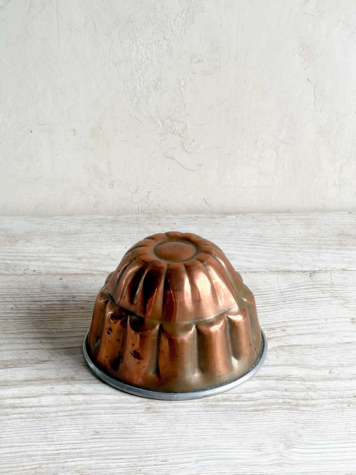 copper-jelly-mold-vintage-french-kitchen-molds-1.jpeg