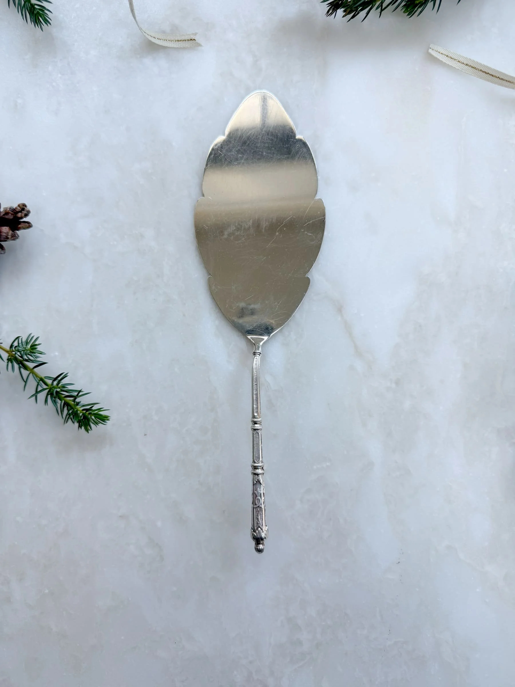 vintage-silver-pie-servers (7).jpg