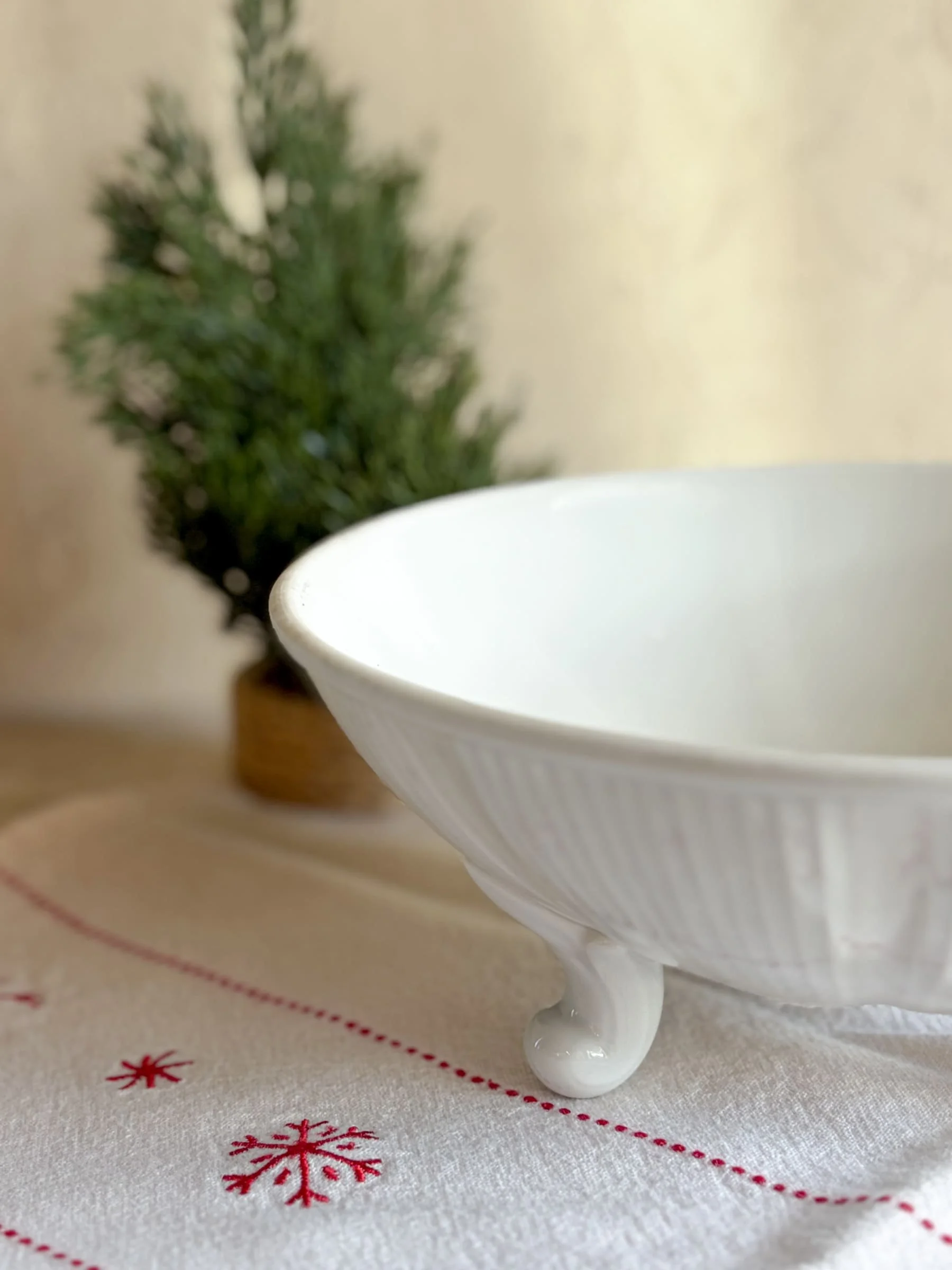 vintage-white-ironstone-pillIvuyt-porcelain-footed-berry-strainer-bowl (3).jpg