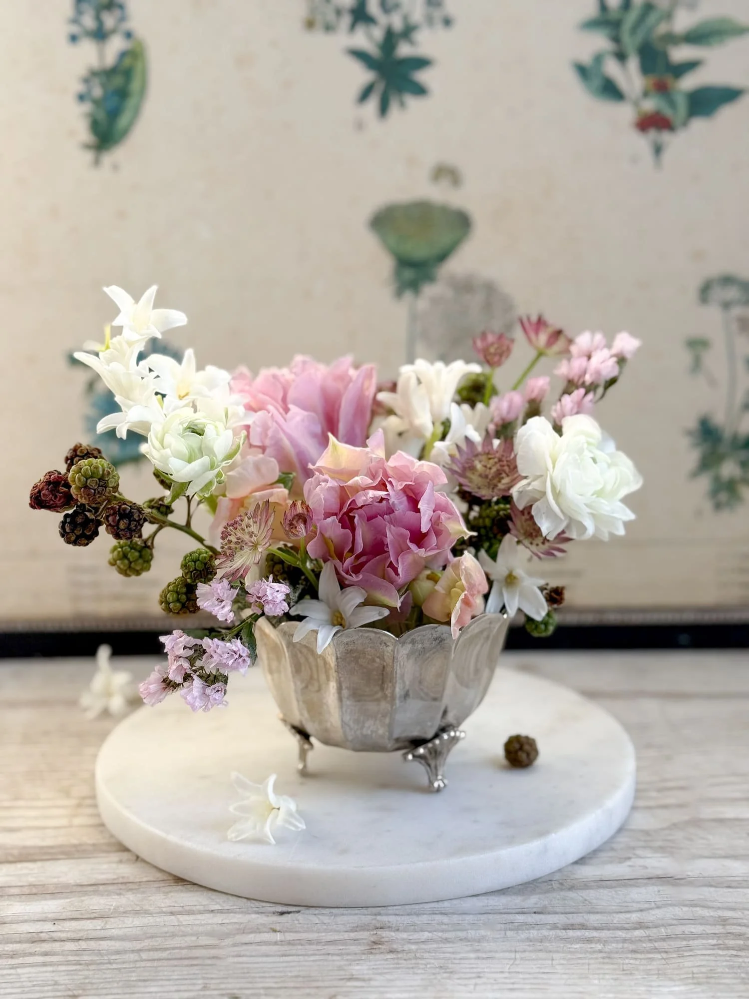 Vintage Silver Flower Frog Holder with Pique Fleur Glass Flower Arranging Frog Vase Insert