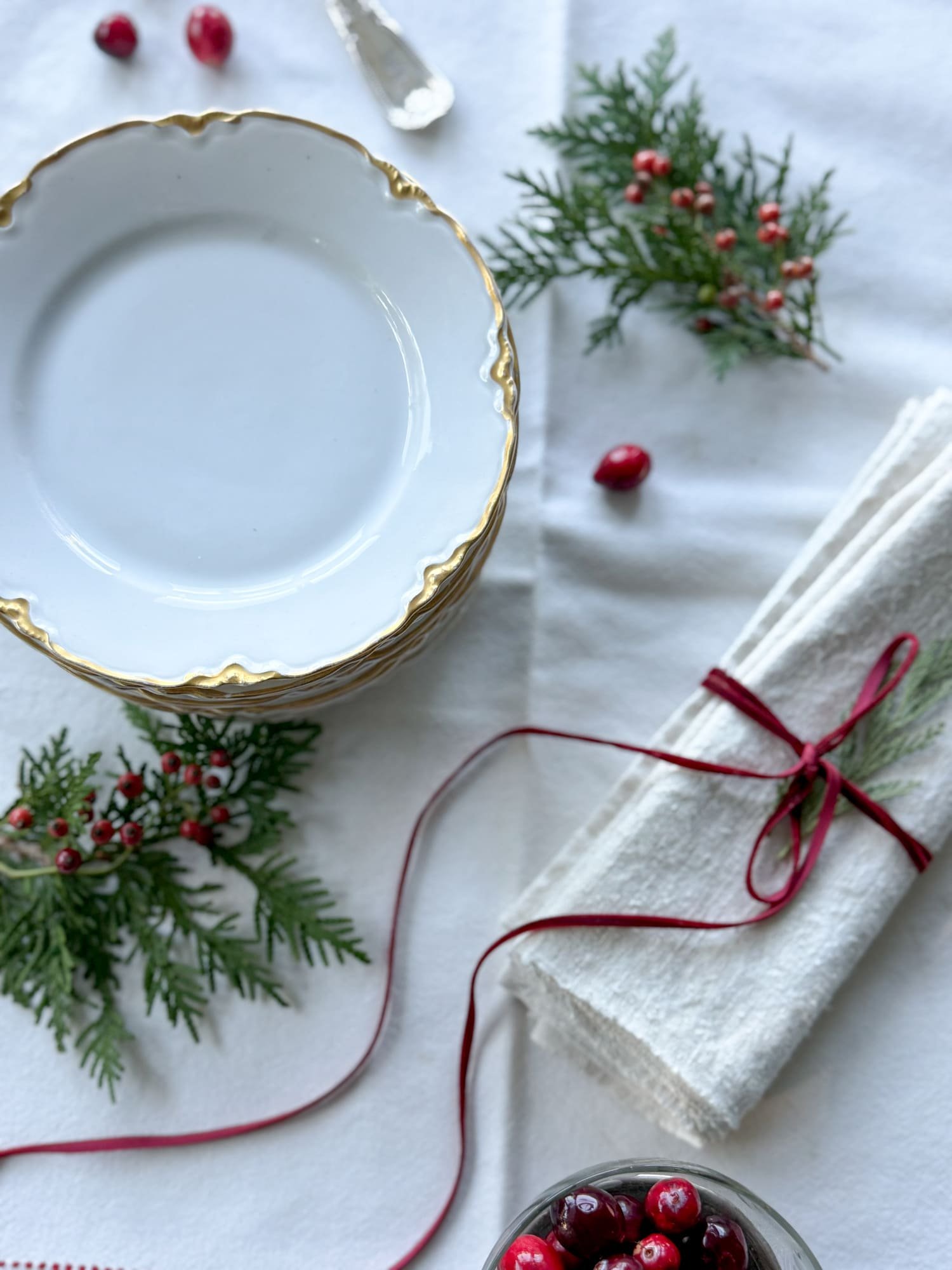 antique-porcelain-gilt-scalloped-ribbon-edge-dessert-plate (3).jpg