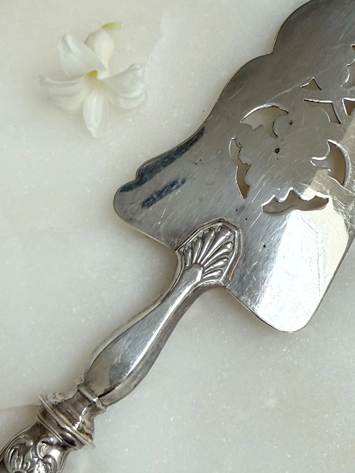 vintage-french-silver-pierced-pie-server-cake-knife-2.jpg