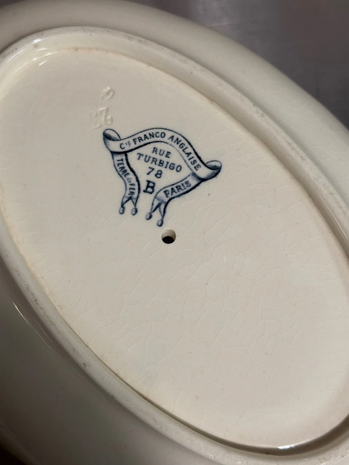 french-antique-terre-de-fer-ironstone-covered-tureen-stamp-franco-anglaise.JPG