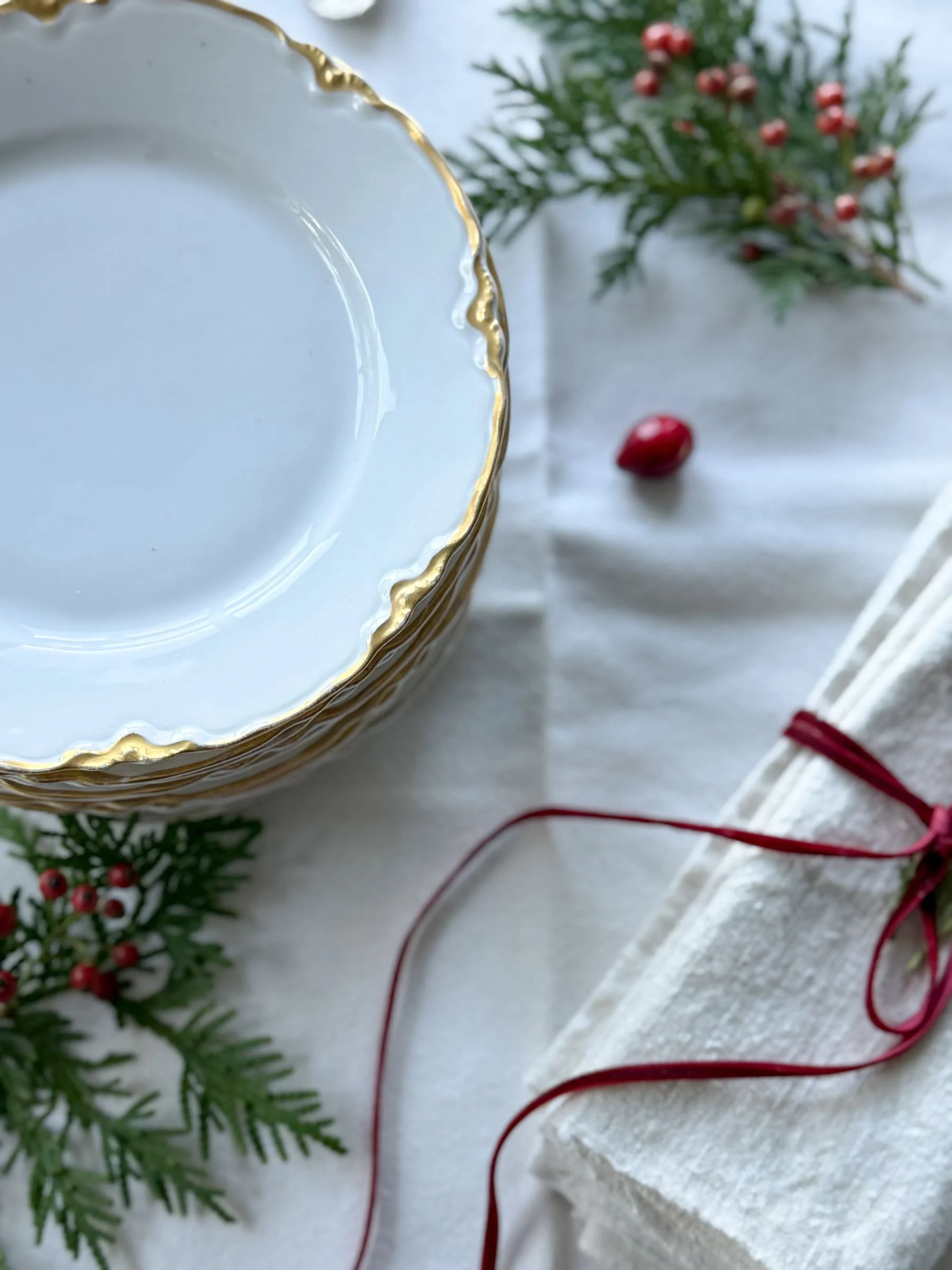 antique-porcelain-gilt-scalloped-ribbon-edge-dessert-plate (2).jpg