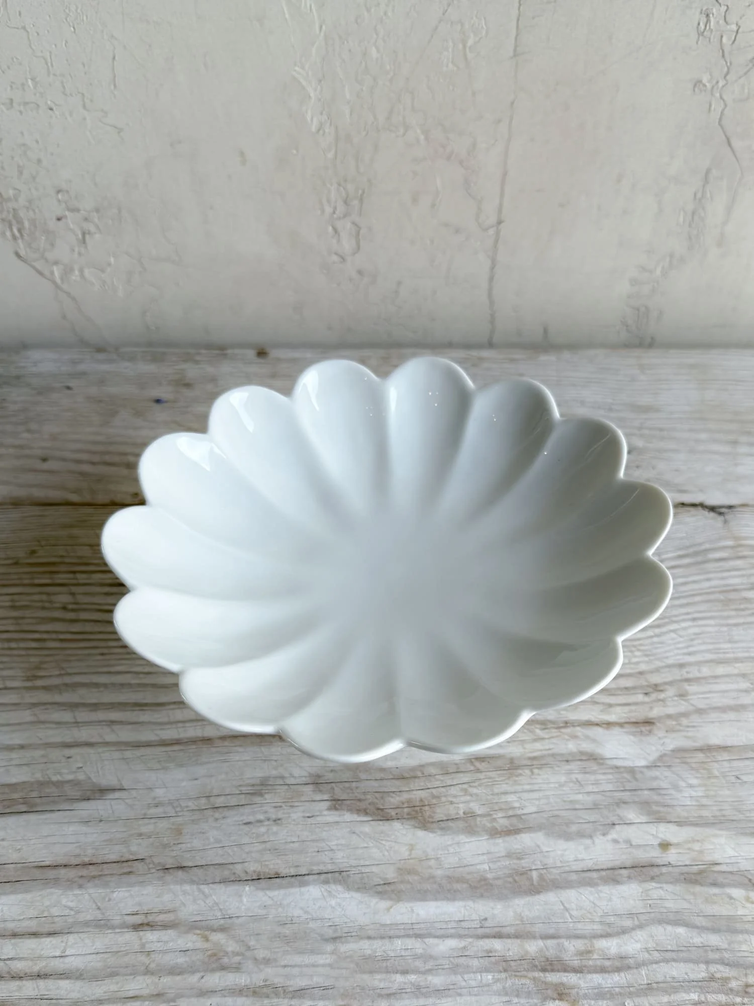 alix-d-reynis-porcelain-compote-venus-footed-presentation-plate-limoges-france-1.jpg