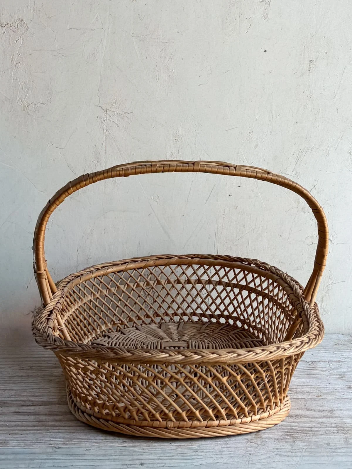 vintage-lattice-rattan-wicker-braided-basket (2).jpg