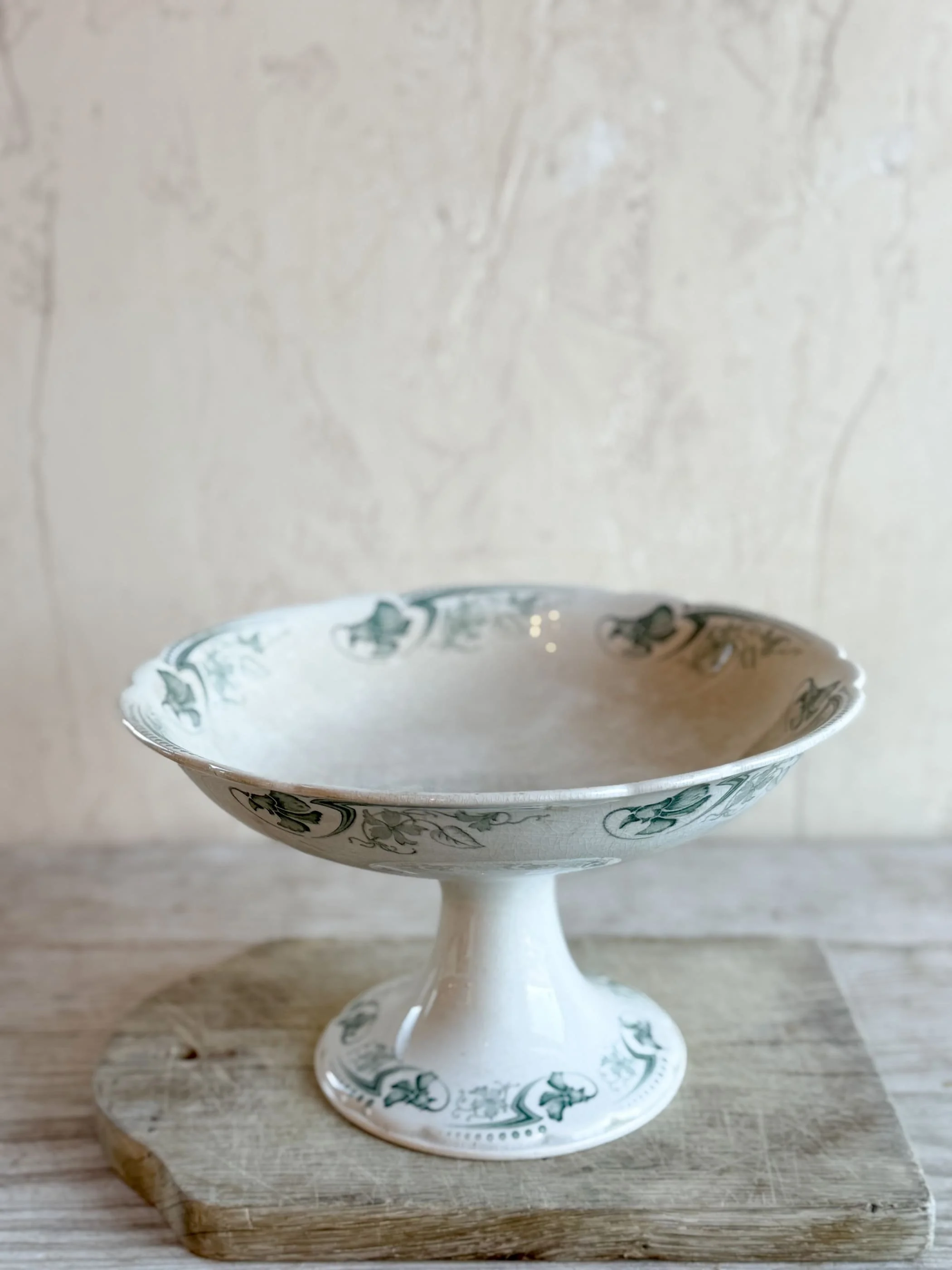 french-ironstone-terre-de-fer-cake-stand-green-floral-pattern-luneville.jpg
