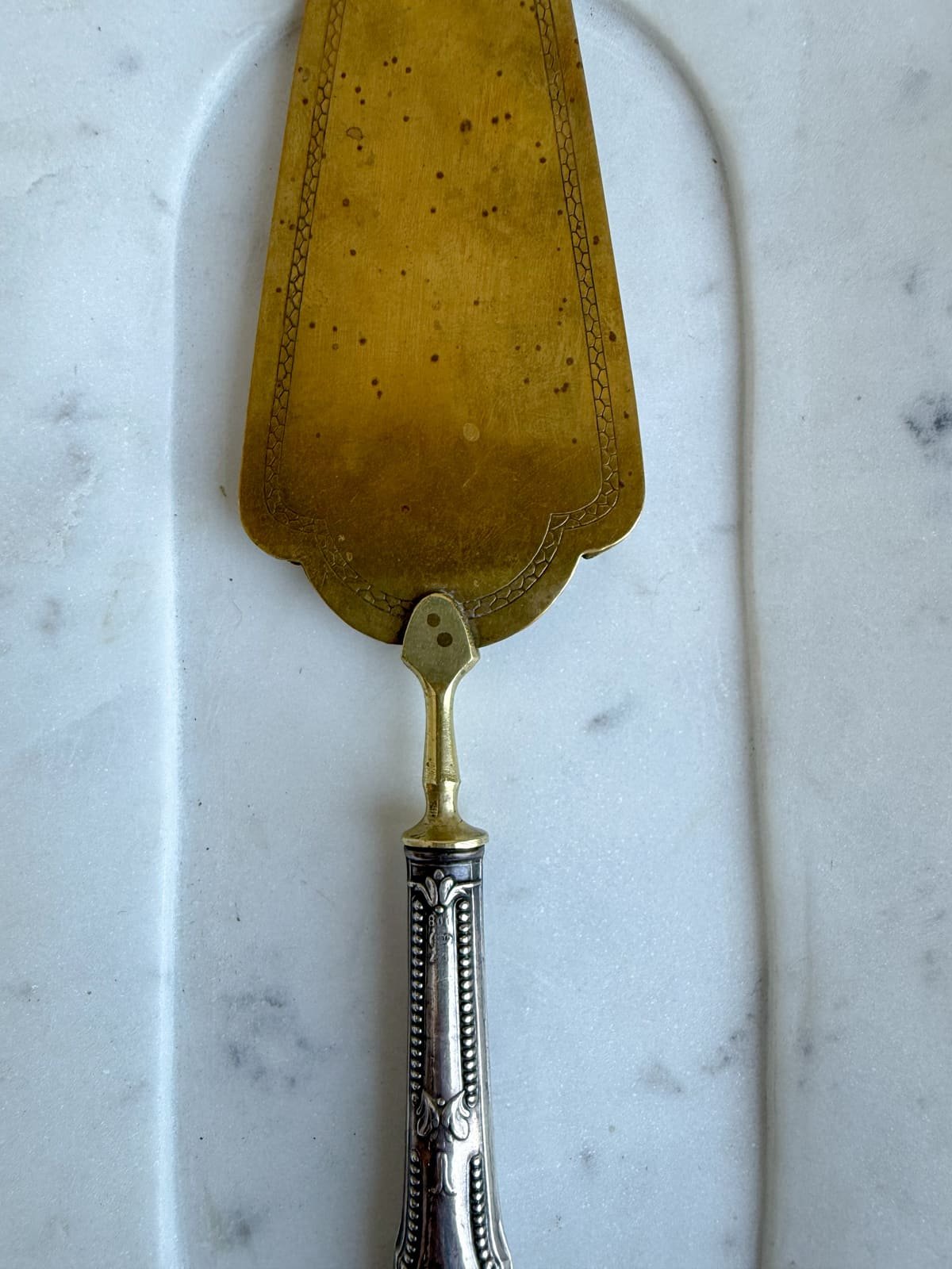 antique-french-minerva-silver-gold-vermeil-embossed-pie-server-cake-knife.jpg