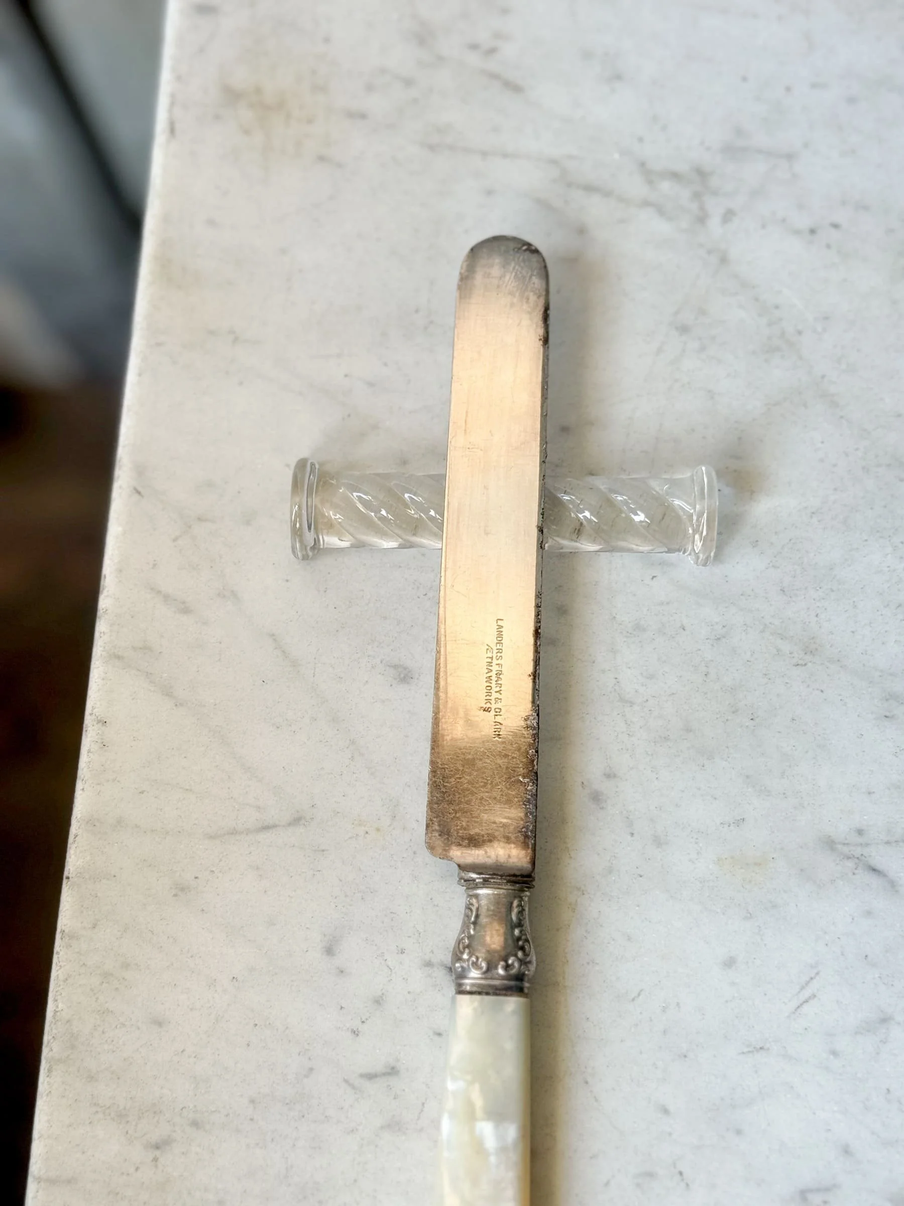 vintage-glass-knife-rests (3).jpg