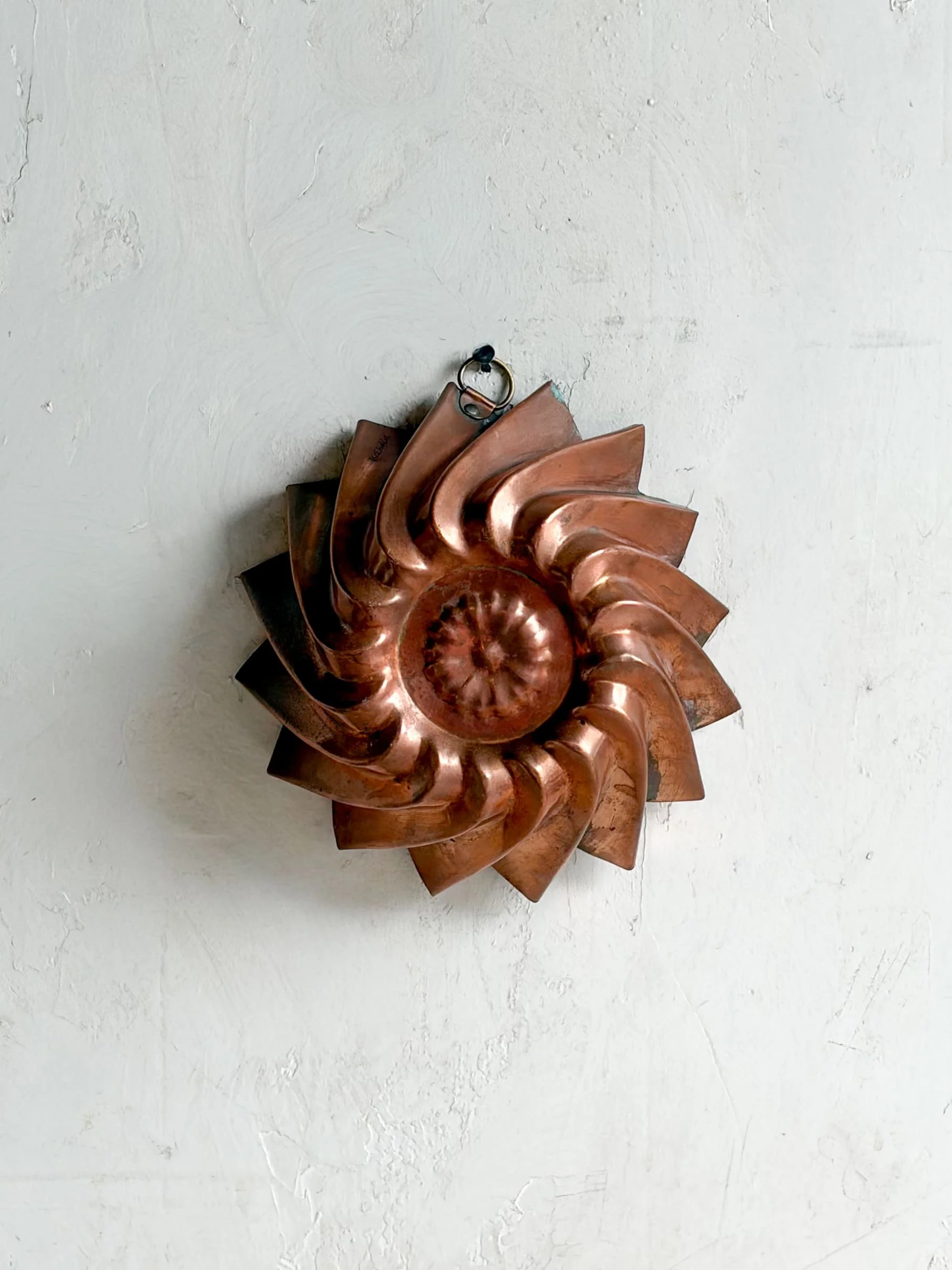 copper-jelly-mold-vintage-french-kitchen-molds-3.jpeg