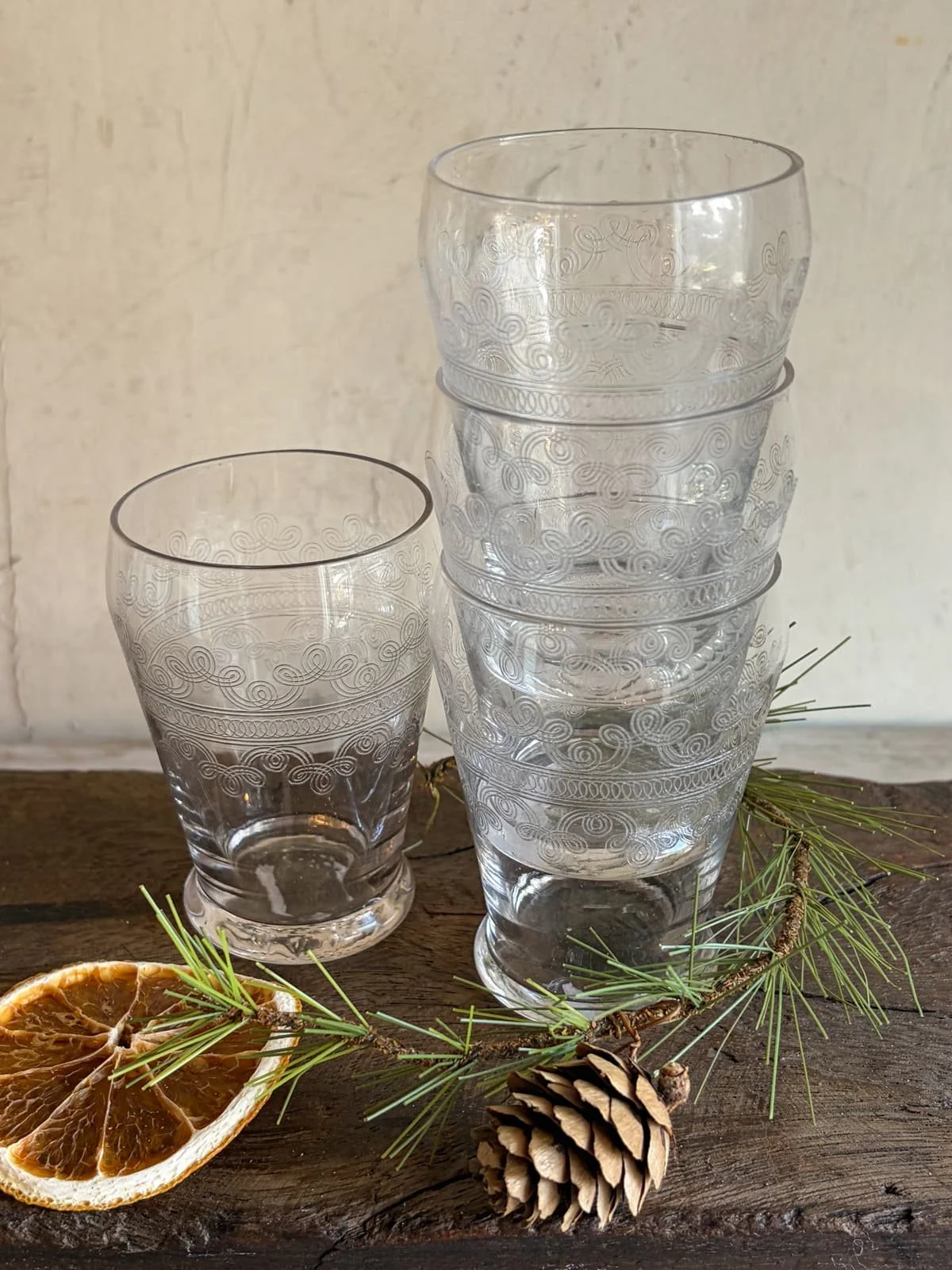 vintage-french-needle-etched-tumbler-glass (2).jpg