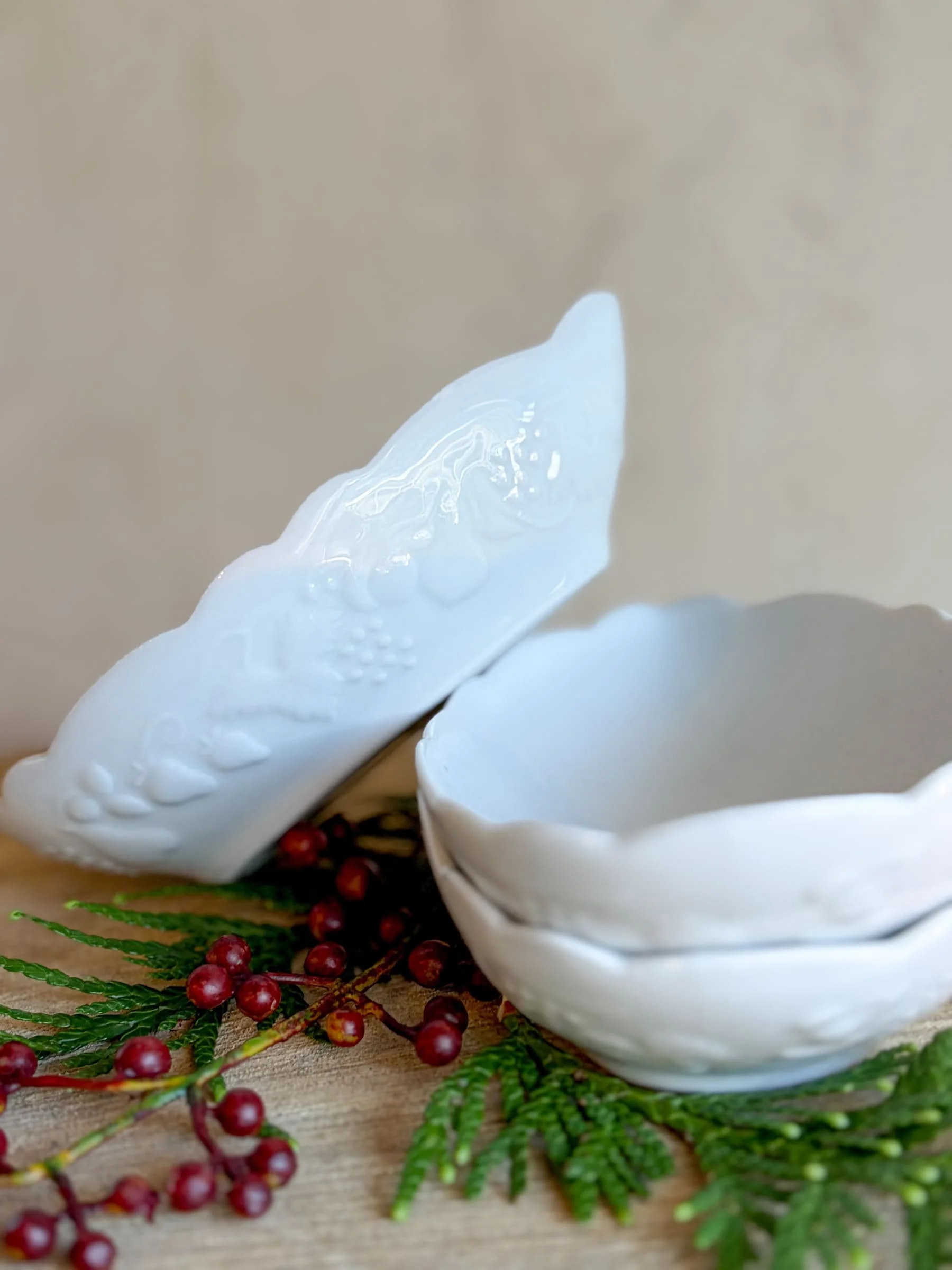 french-porcelain-philippe-deshoulieres-spoon-rest-dish (2).jpg
