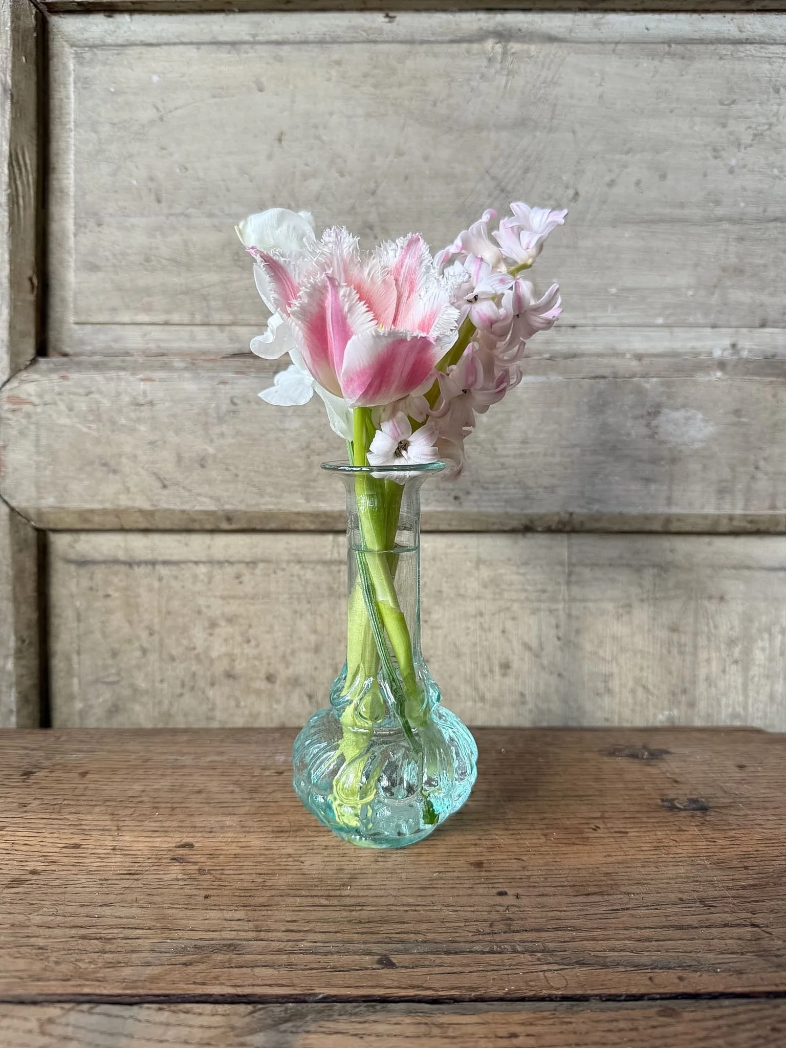 la-soufflerie-french-hand-blown-glass-nonna-vase.jpg