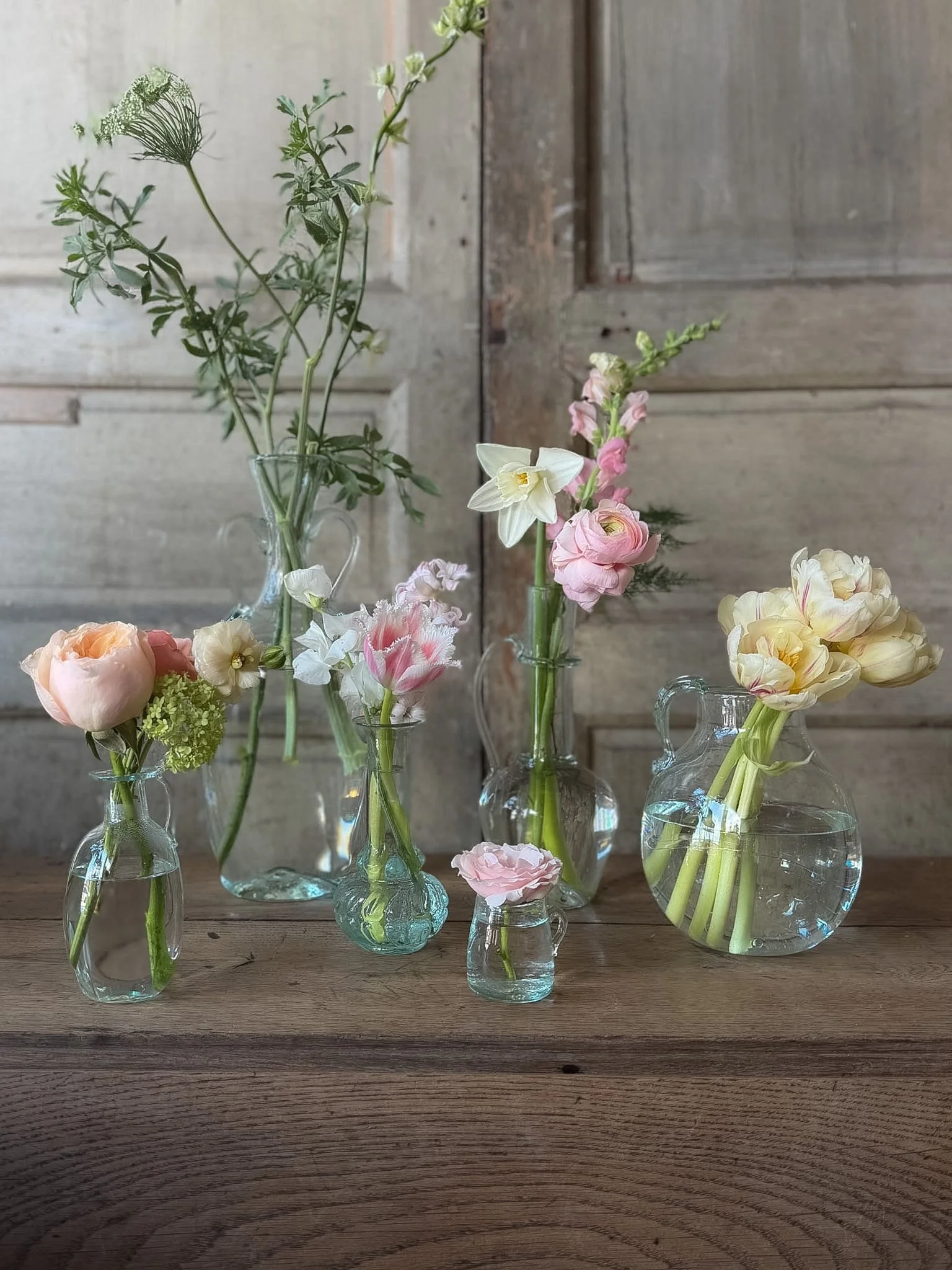 hand blown glass vases paris france la soufflerie