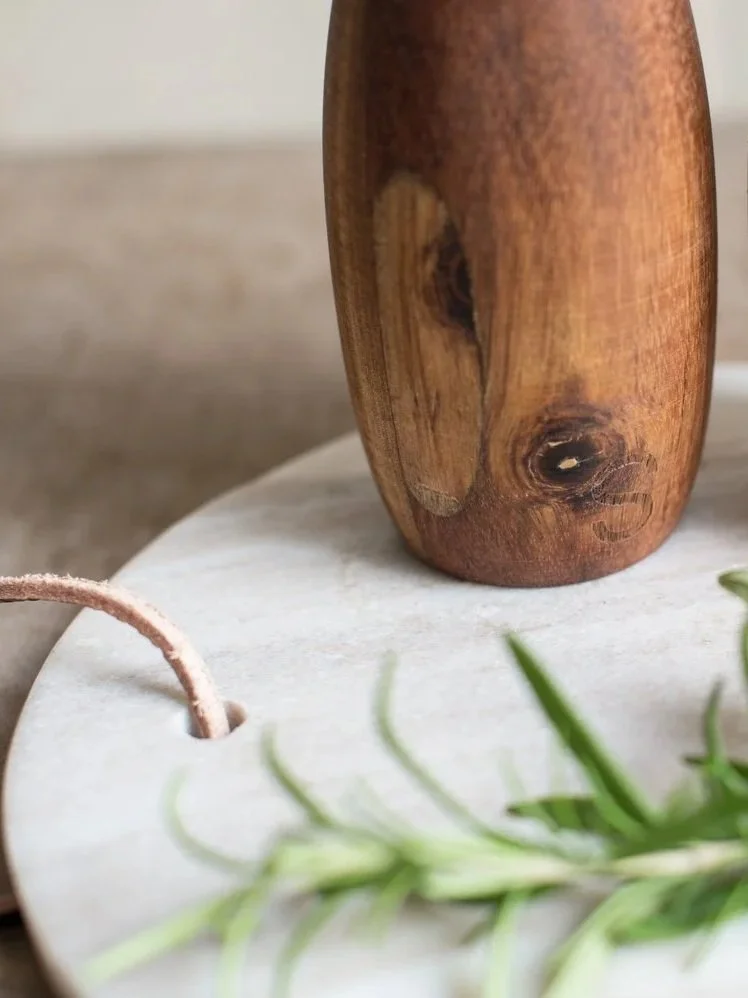 wooden salt and pepper mills solid acacia wood mill