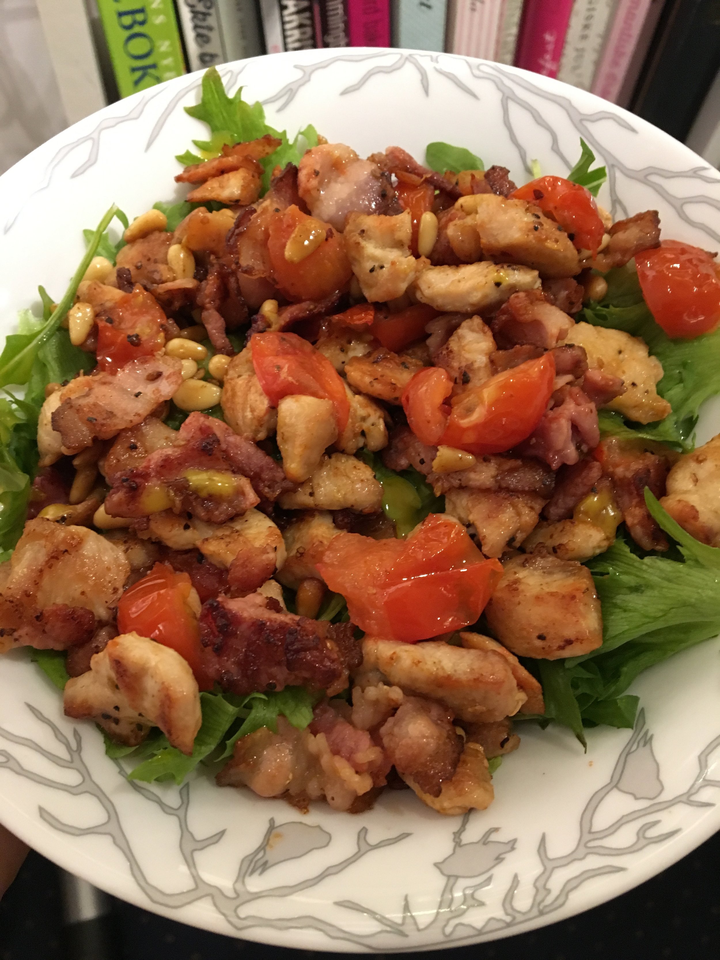 Aiolioppskrift og bacon/kyllingsalat ala Jordbærpikene.