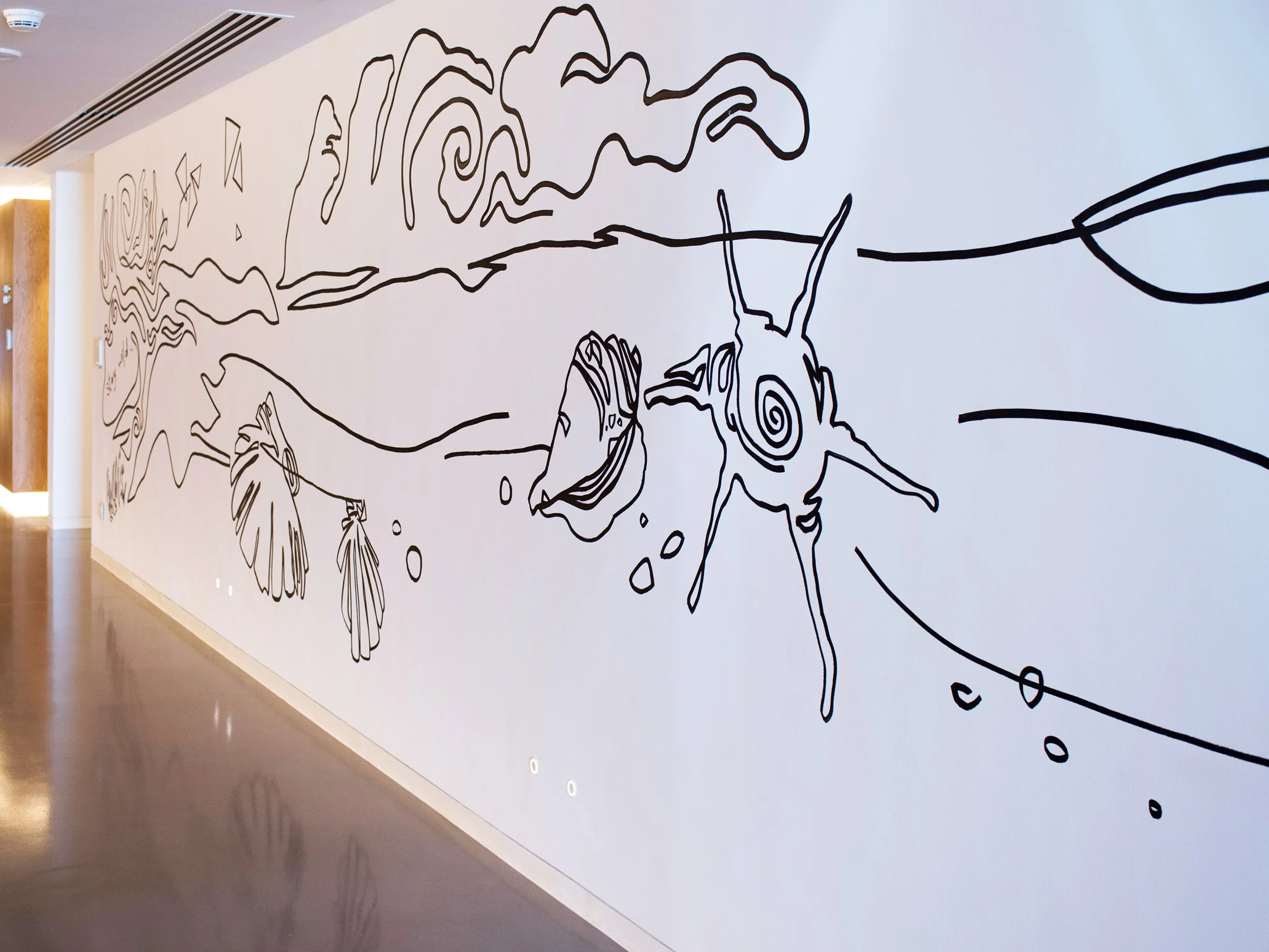 06-capsule-arts-projects-nikki-beach-wall-drawing.jpg