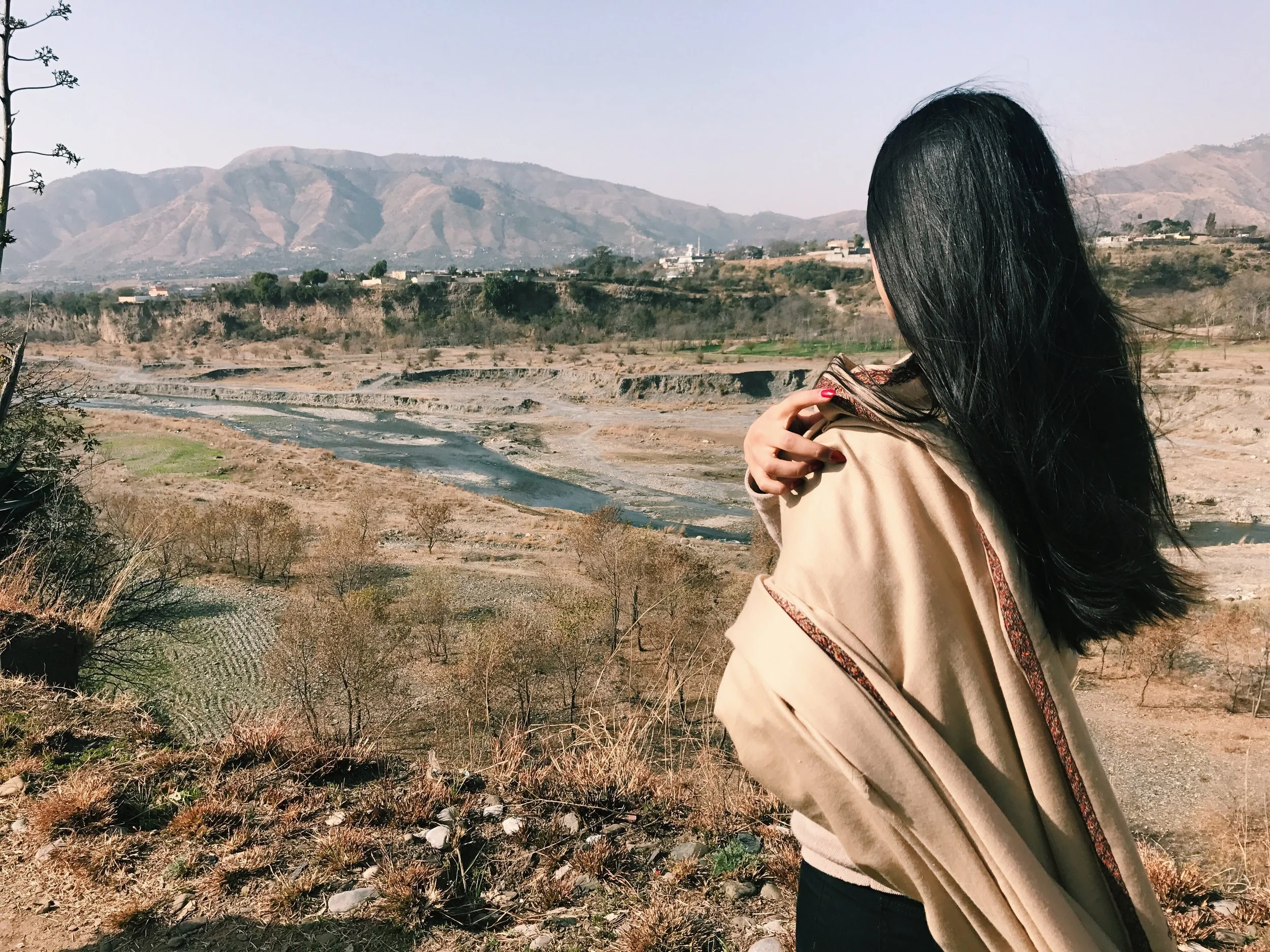 Colonial pasts, trauma &amp; women