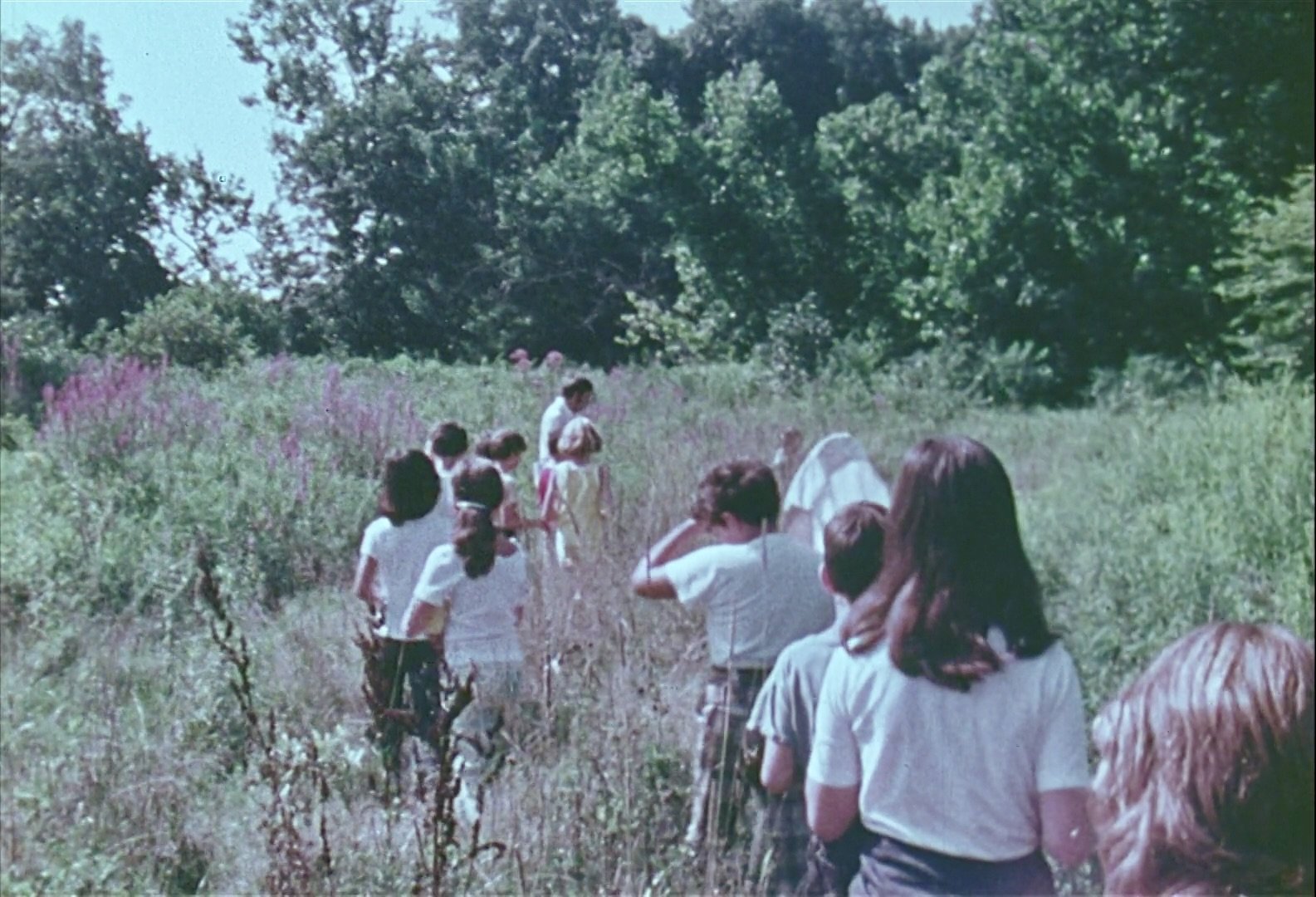 A Gift of Land schoolchildren on field trip at arboretum.jpeg