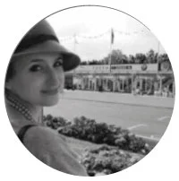 Lisa Senior Designer