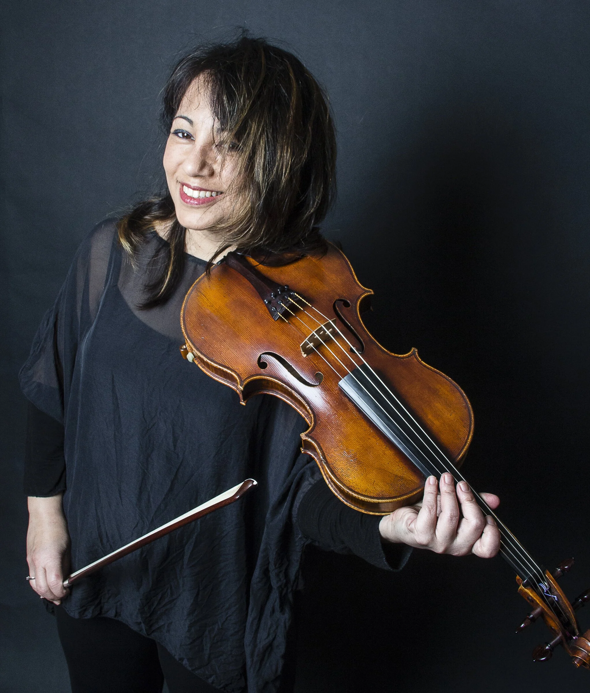 Vatn, for solo viola | Rita Porfiris