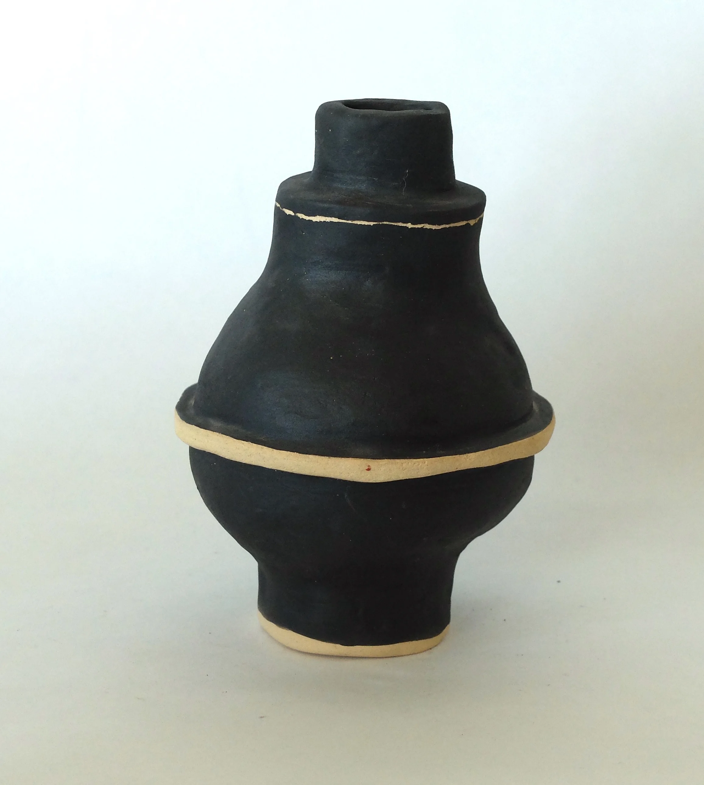 SATURN VASE 