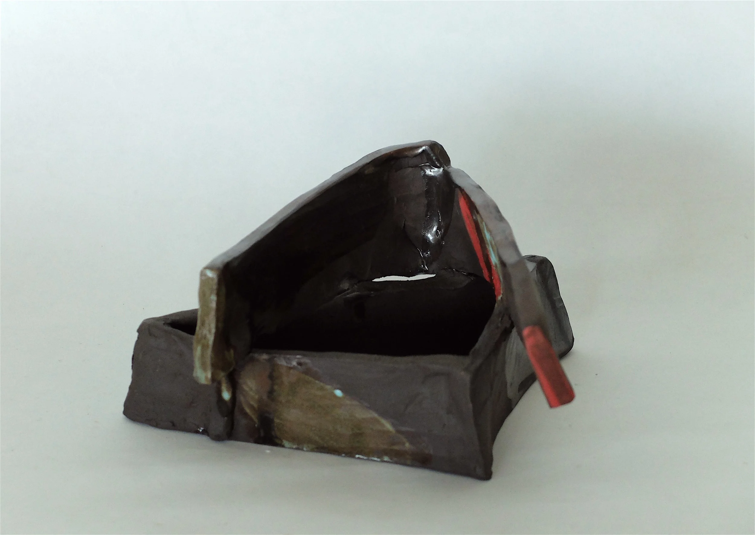 TRIANGLE SCULPTURE