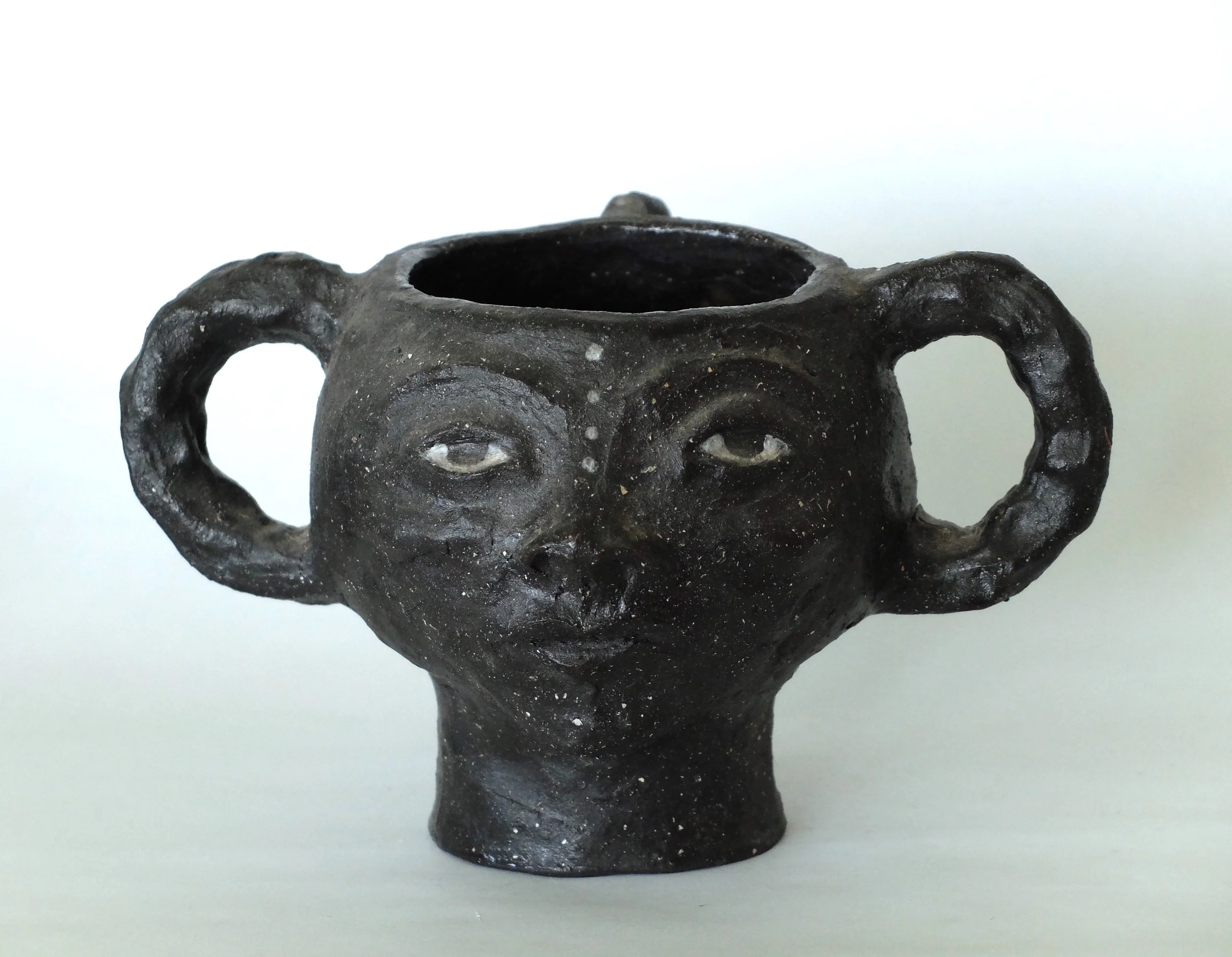 CEREMONIAL HEAD POT       SOLD