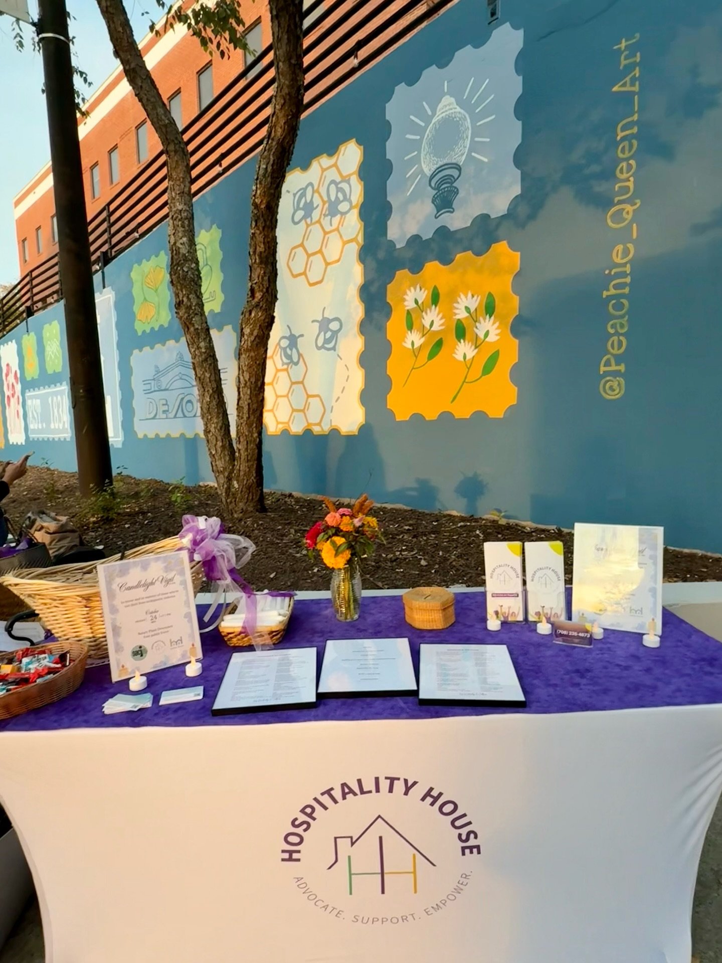 Candlelight vigil memories! 

We want to give a special thank you to everyone who participated in Hospitality House&rsquo;s Annual Domestic Violence Awareness Candlelight Vigil on October 24 in partnership with the Sexual Assault Center of NWGA @sacn