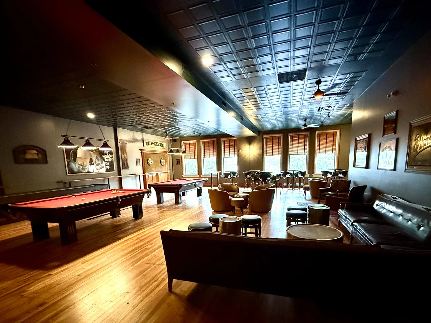 Bar photo 1