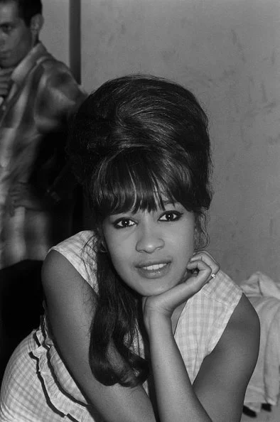 Ronnie backstage at the Brooklyn Fox Theatre 1964