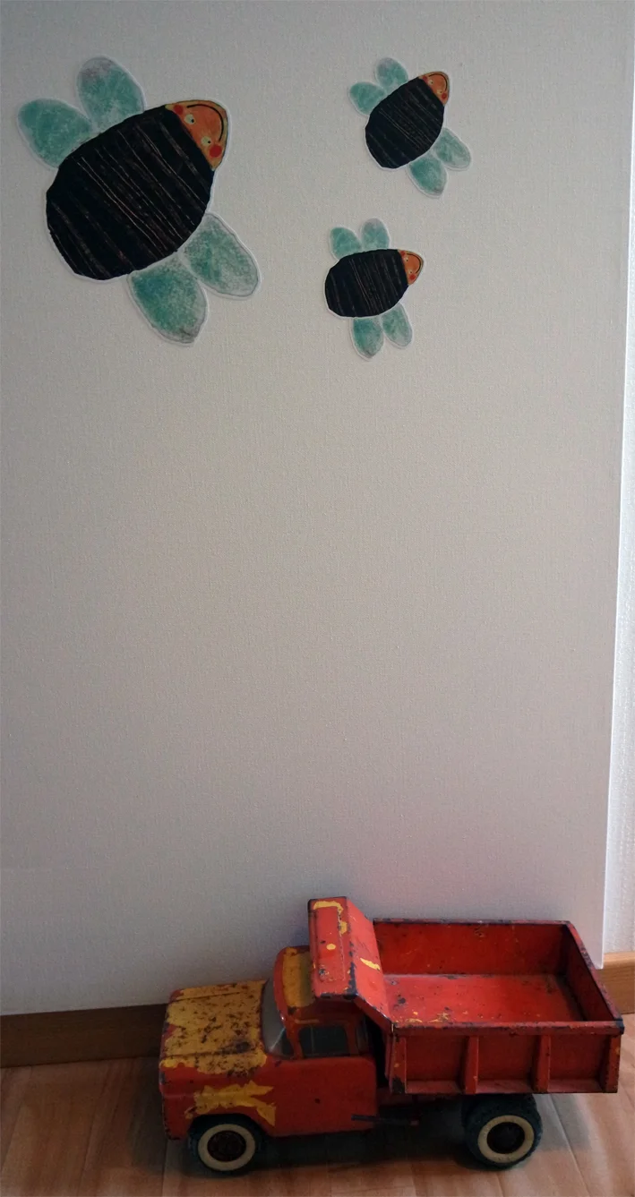 Wallsticker bee.jpg