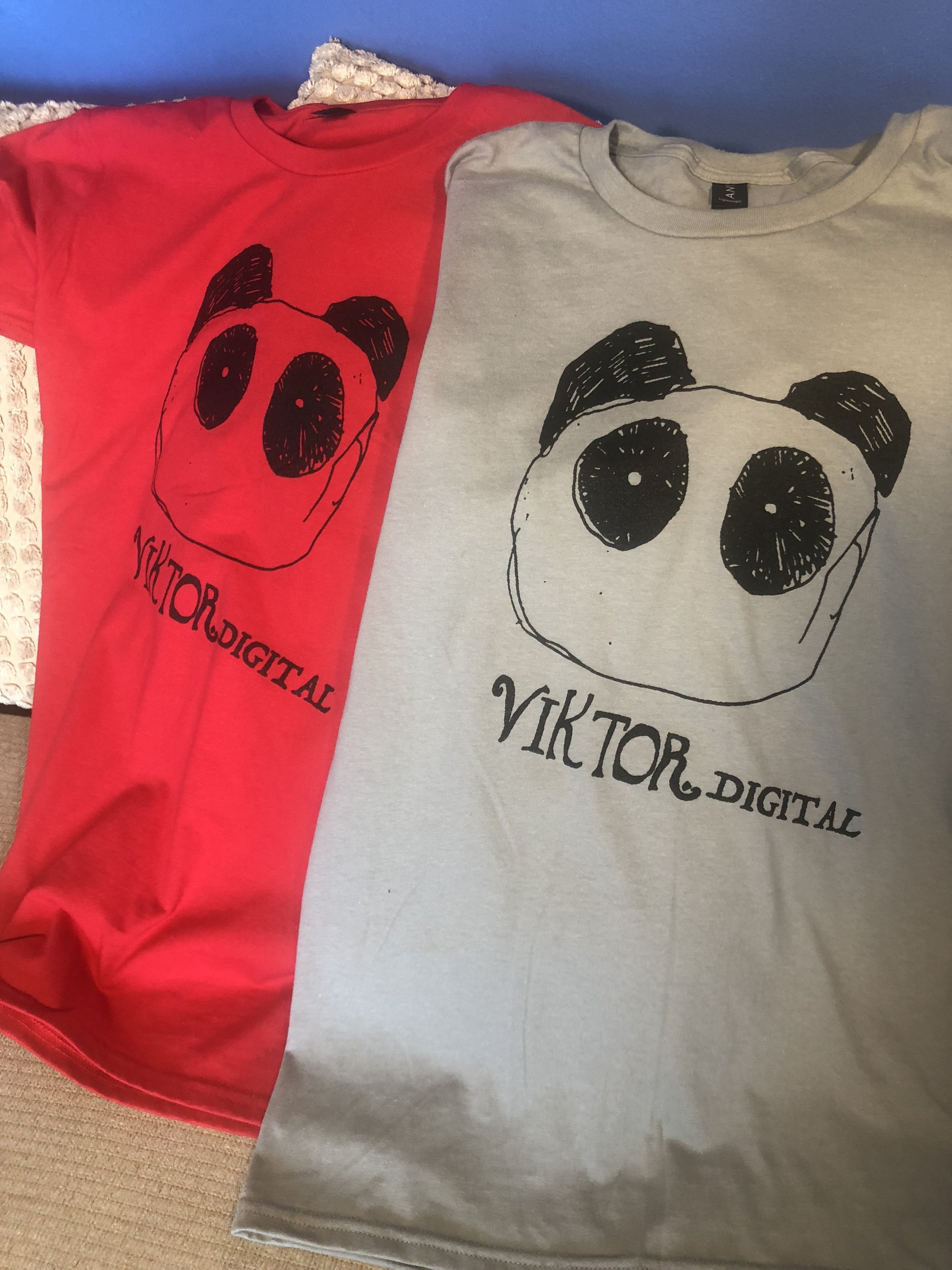 Viktor.digital - Panda Strange Animal T-shirt