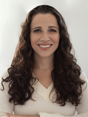 Maris Goodstein Coach.png