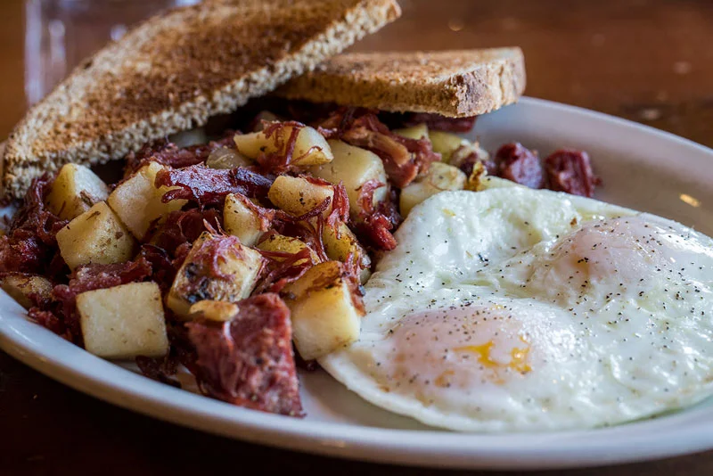 homemade-cornbeef-hash-with-over-easy-eggs.jpg