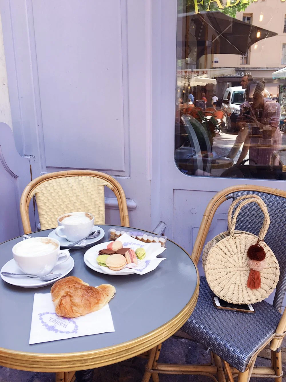 Aix-en-Provence-France-patisserie-1-e1530894765906.jpg