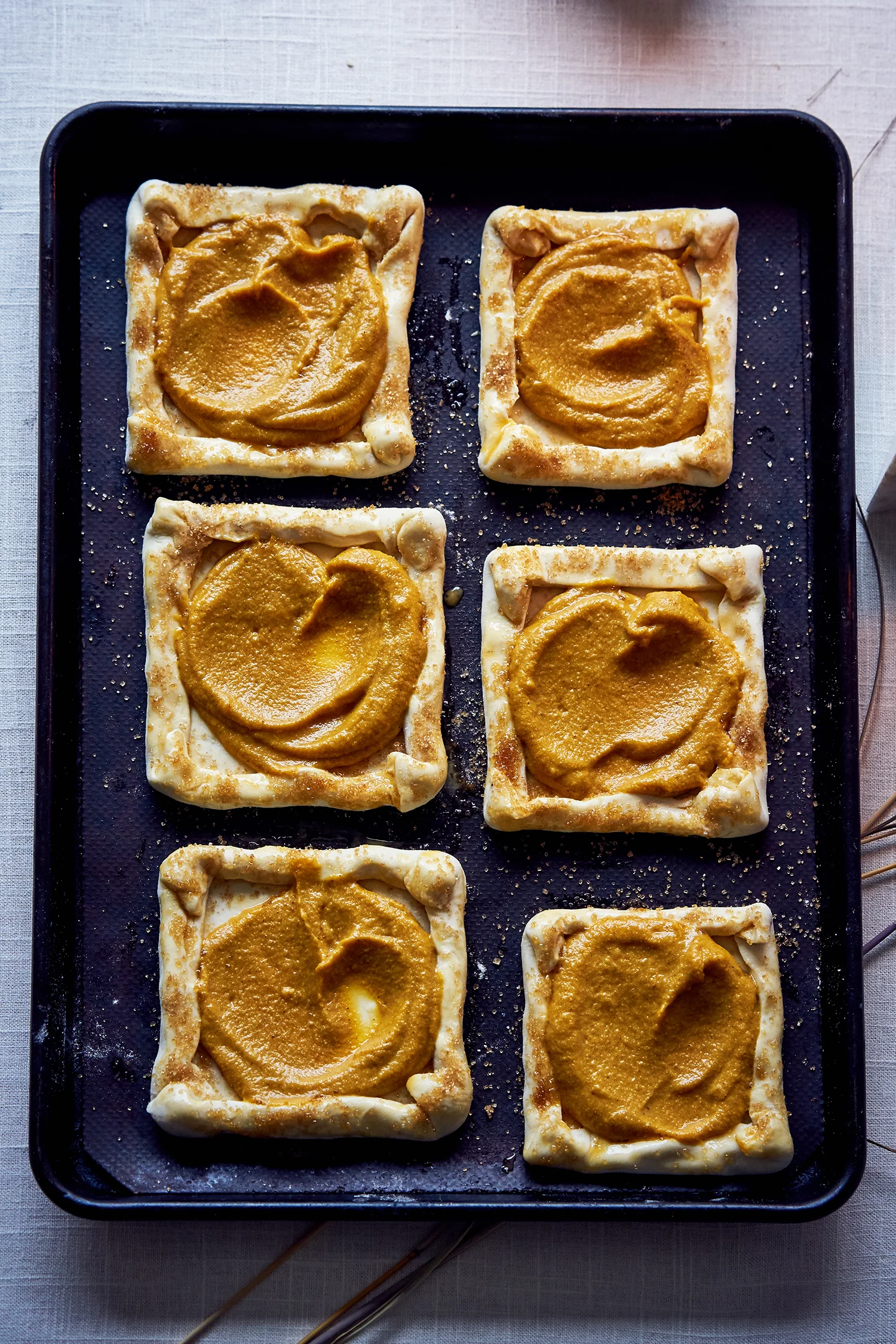 west-elm-apple-pumpkin-tart-05.jpg