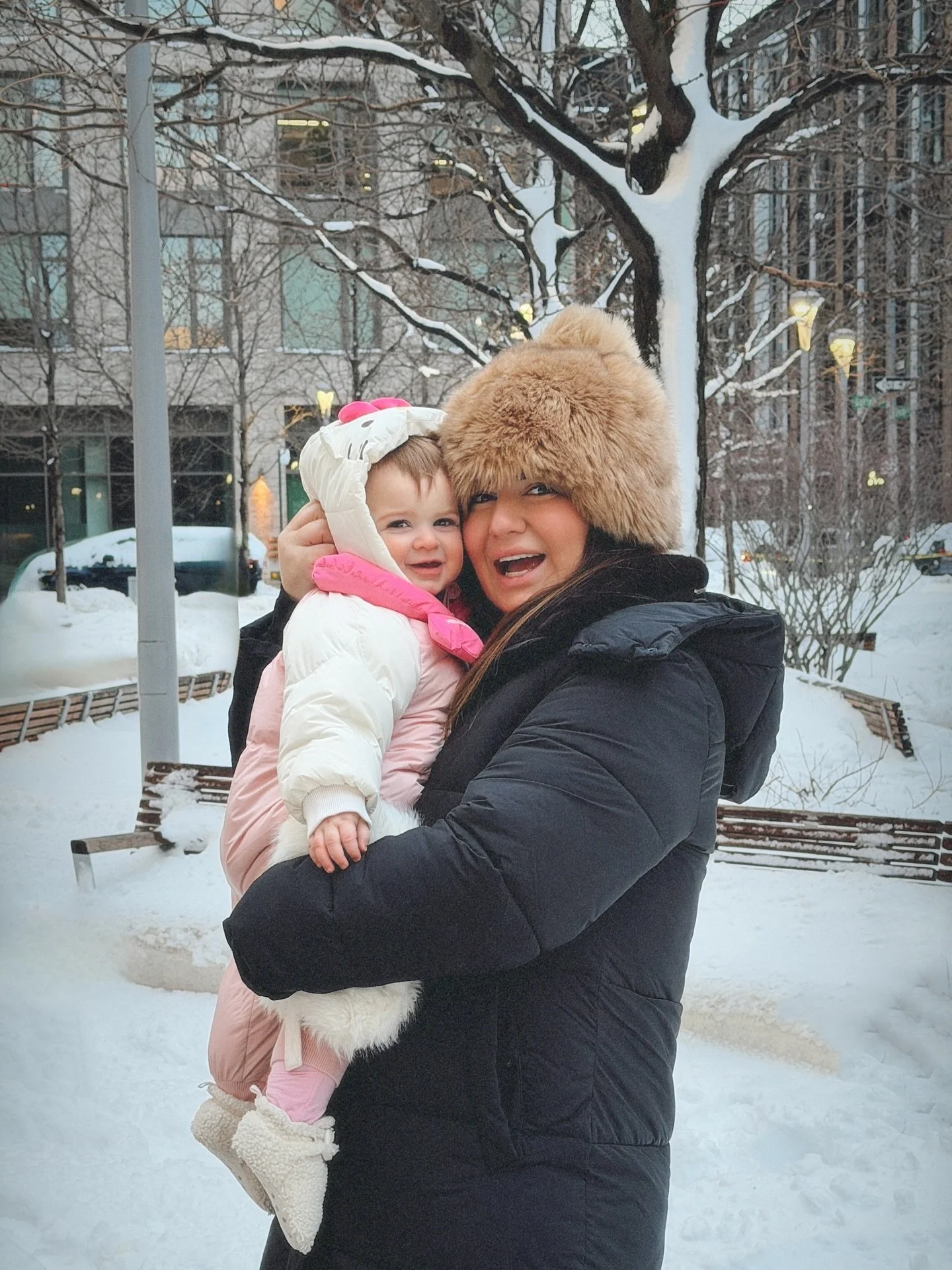 the cold never bothered me anyway ❄️