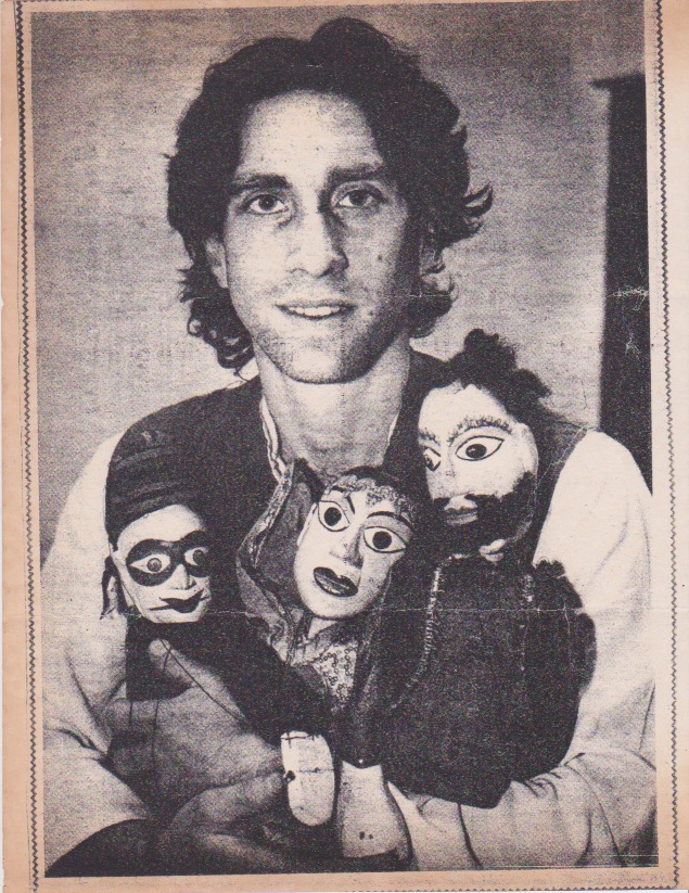 Gary Gewant Traditional Indian Puppeteer Traveling Marionette Shows New York.jpeg