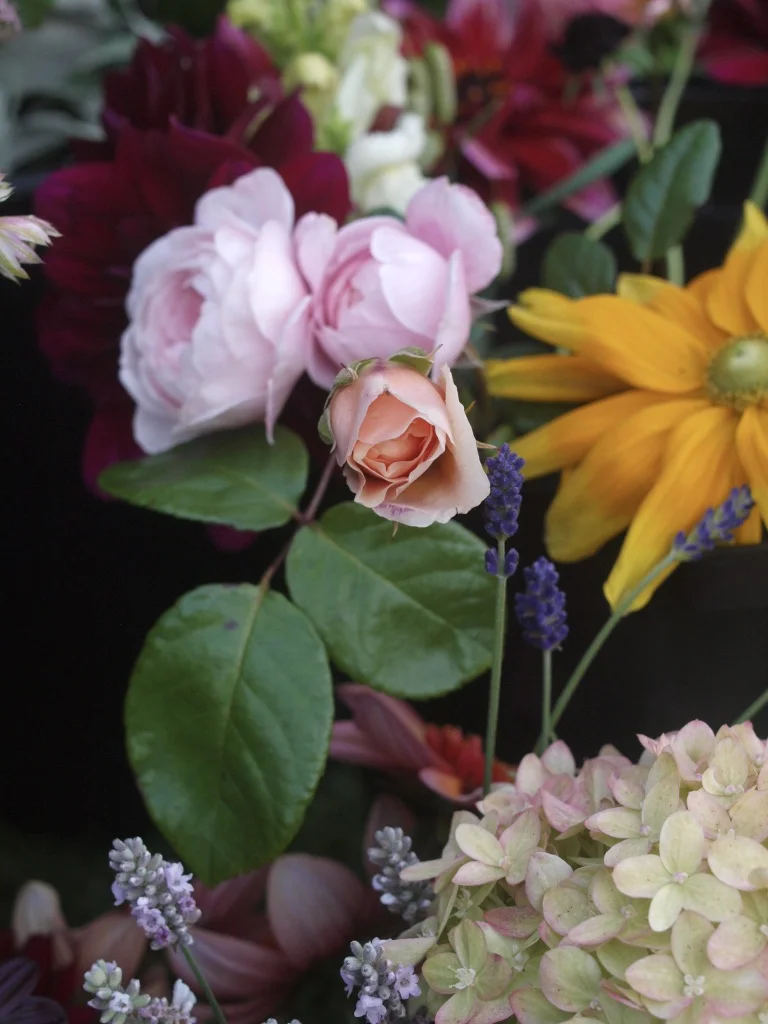 DIY Flower Bucket