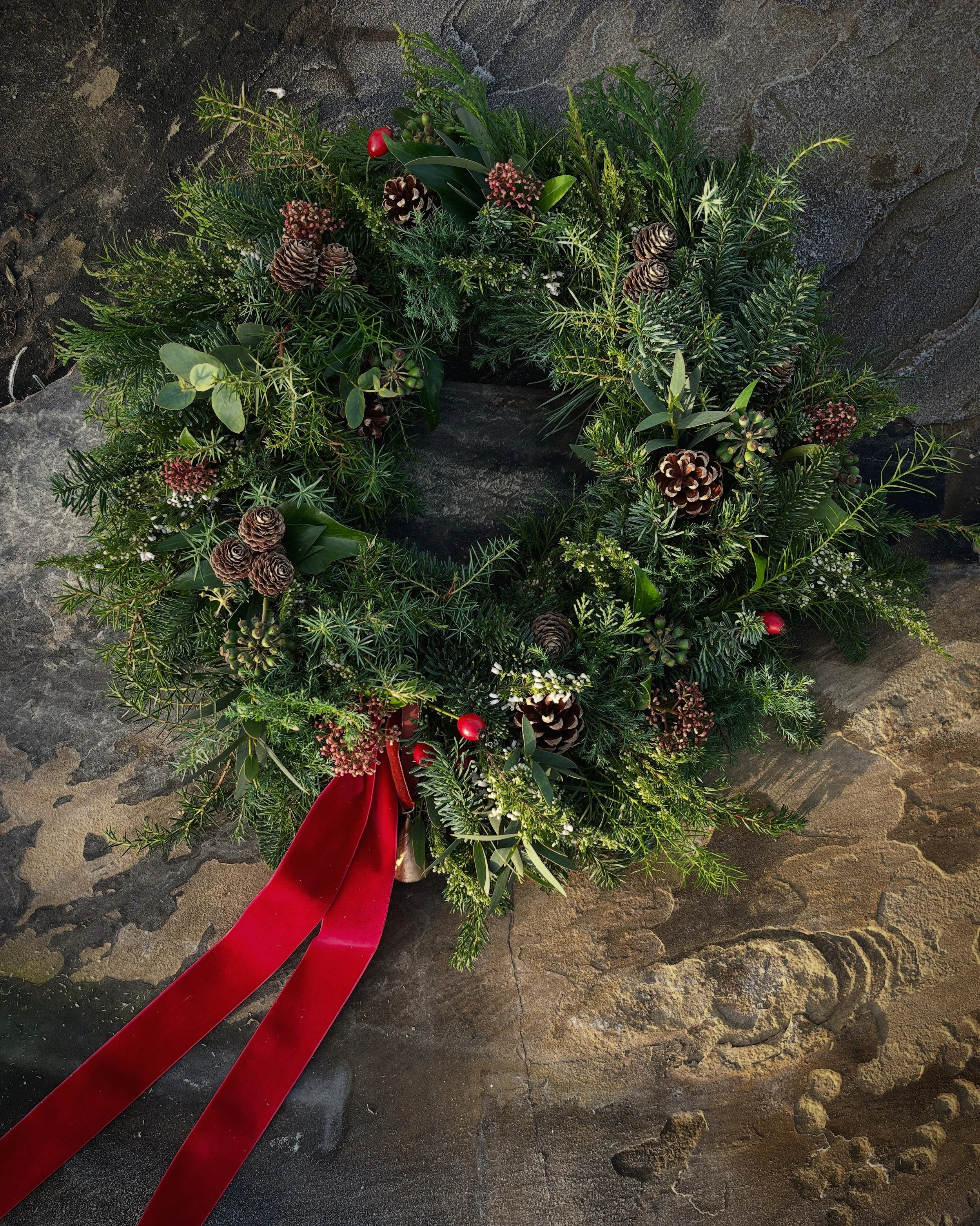 Red wreath.JPG (Copy)