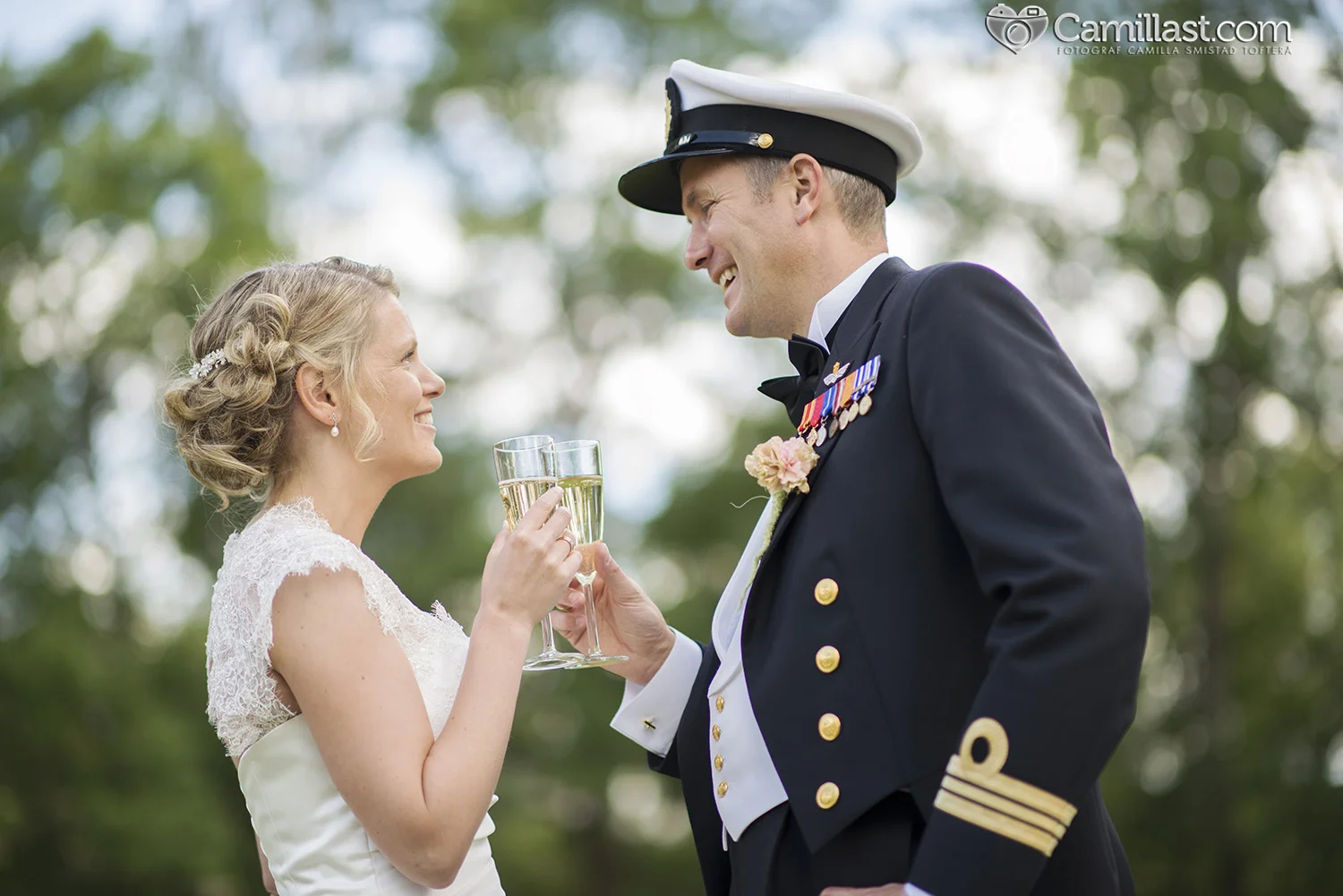 Fotograf_Camillast_20150801_ElinHenning bryllup197 copy.jpg