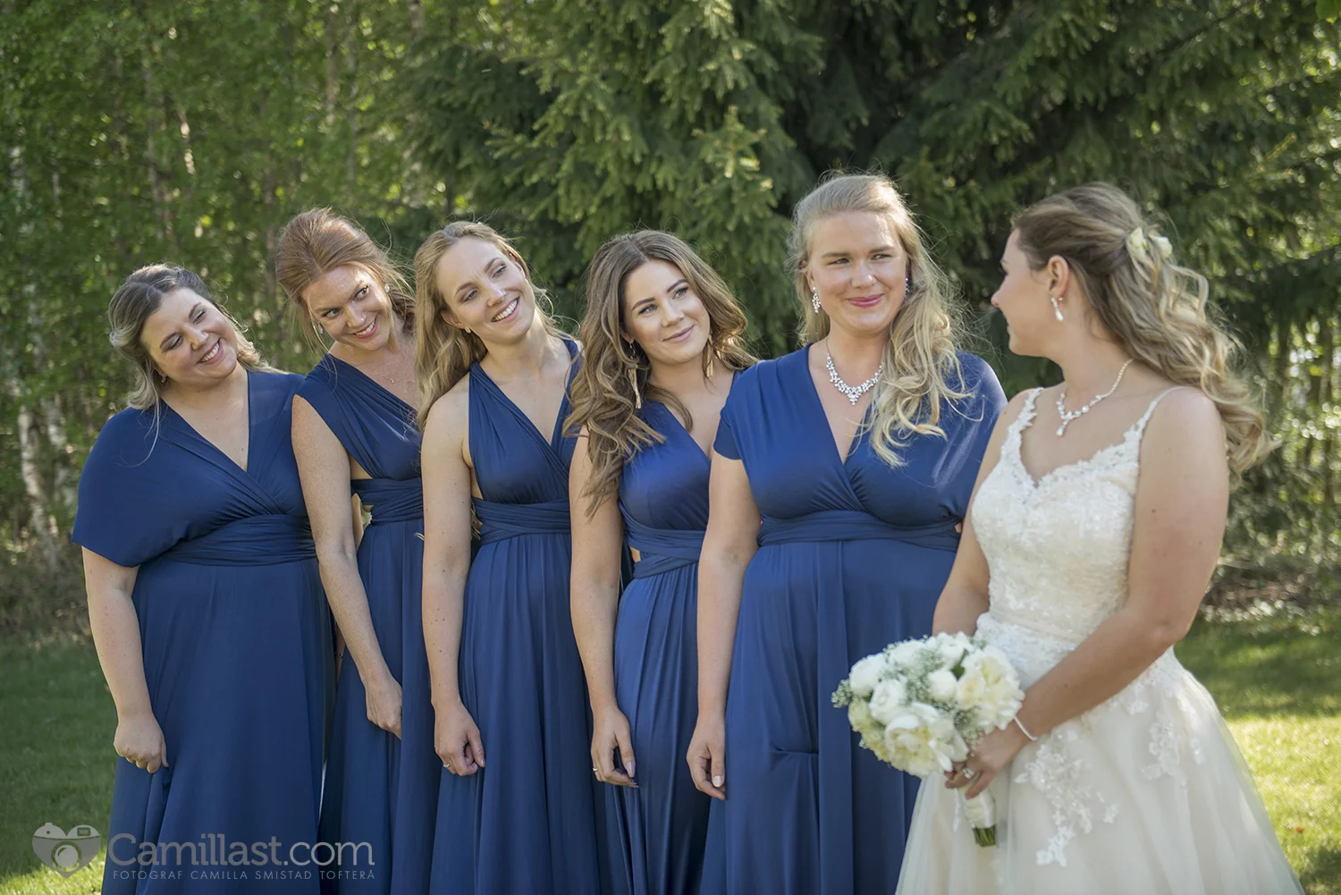 Fotograf_CamillaST_2018_Bryllup_Ingrid_Raymond_540 copy.jpg