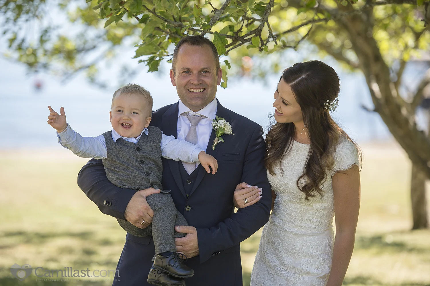 Fotograf_CamillaST_2018_Bryllup_Torunn_Christer_180 copy.jpg