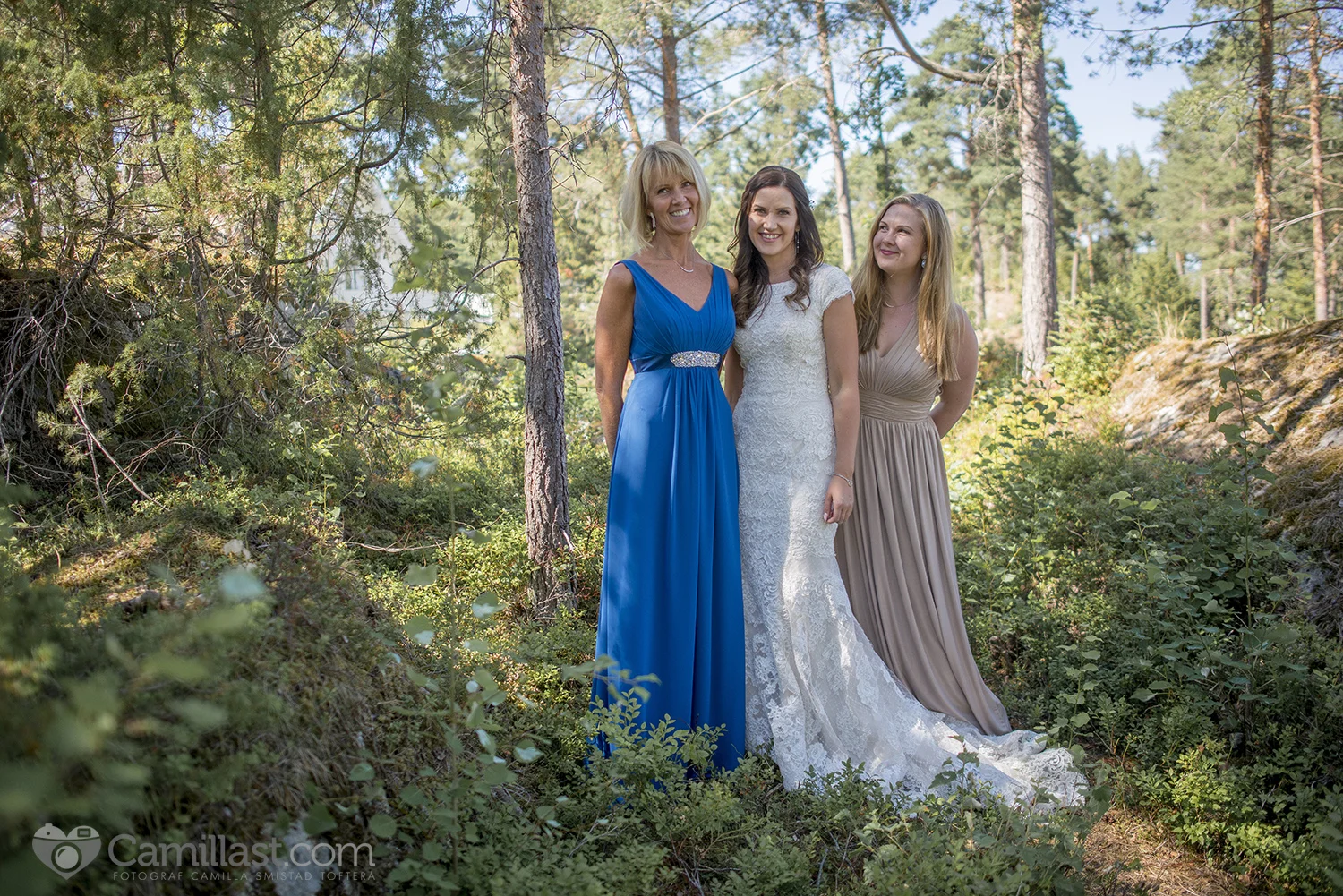 Fotograf_CamillaST_2018_Bryllup_Torunn_Christer_283 copy.jpg